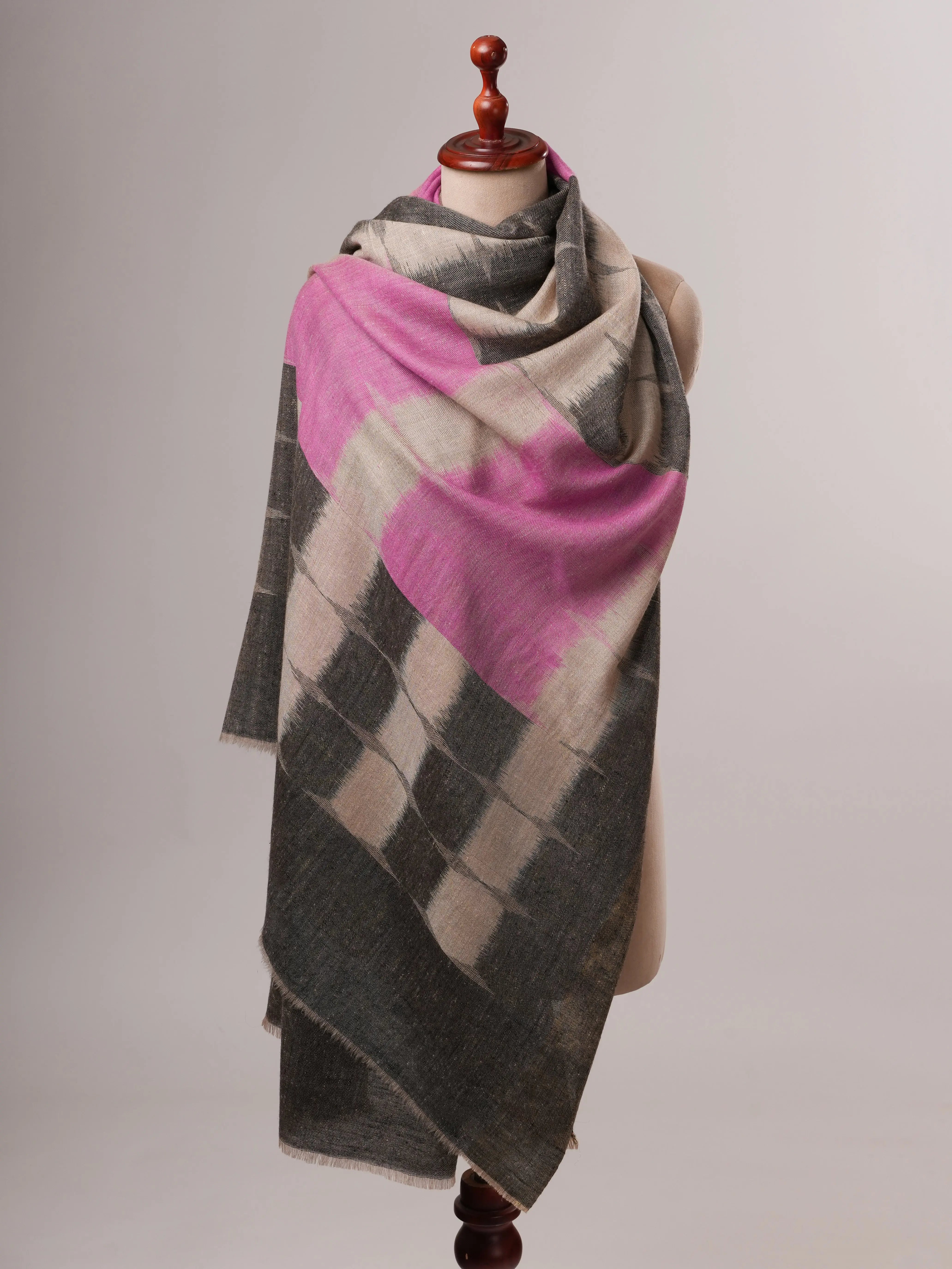 Ikat Handloom Pashmina Shawl in Pink Black with Zari End Detailing Shahkaar