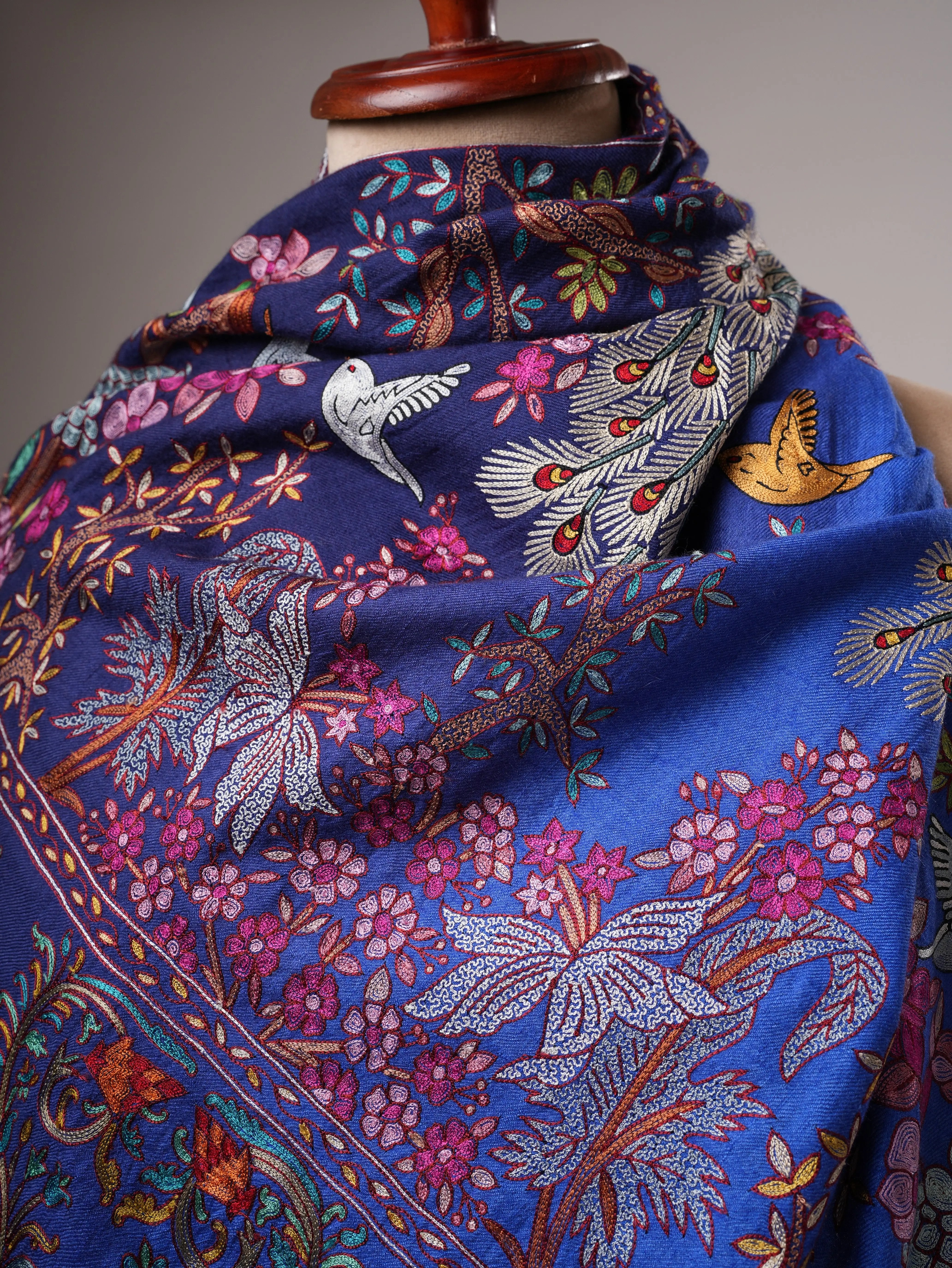 Blue Hand Embroidered Ombré Kashmiri Pashmina Shawl Shahkaar