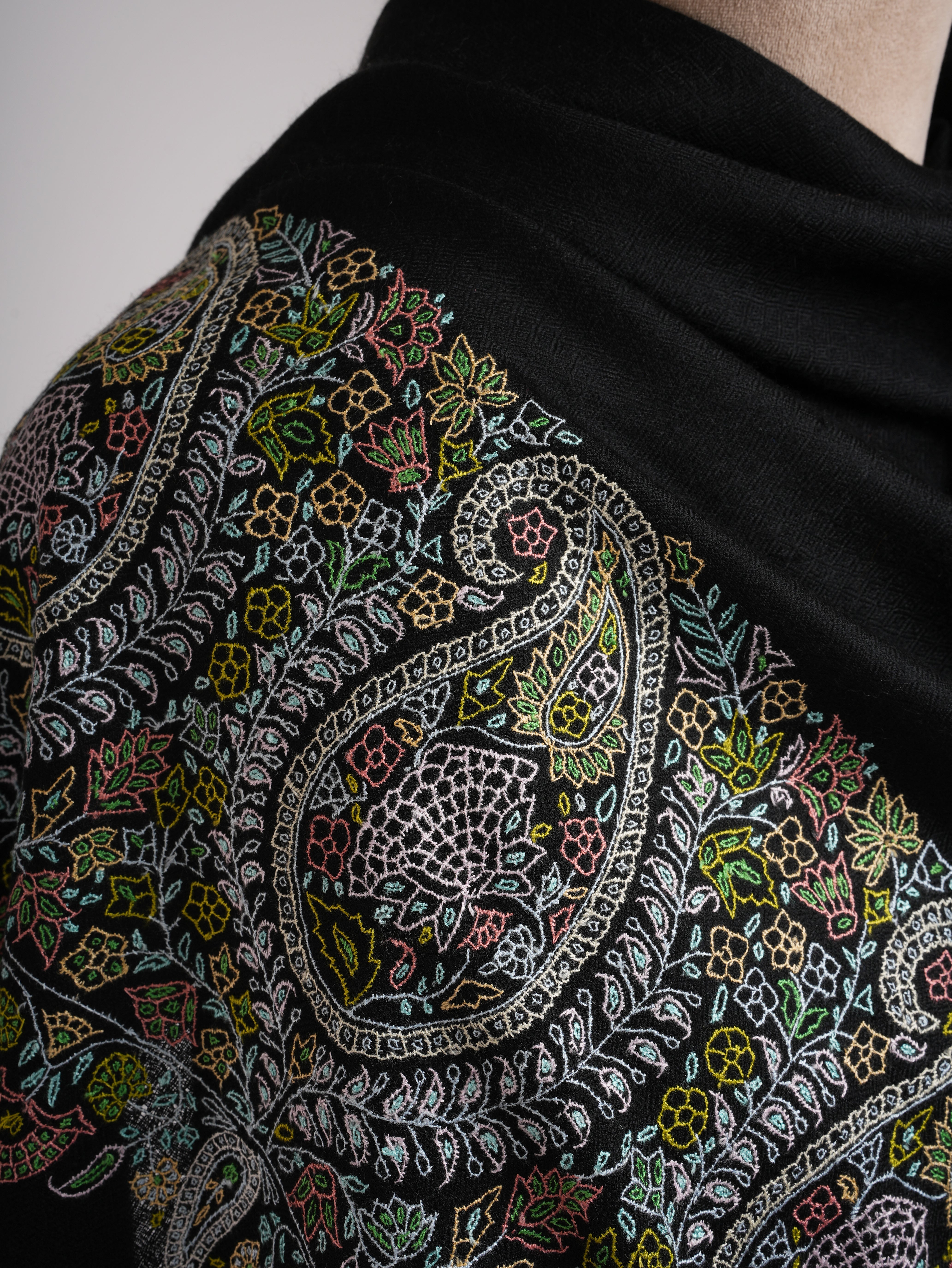 Palla Embroidered Jet black Pashmina Shawl