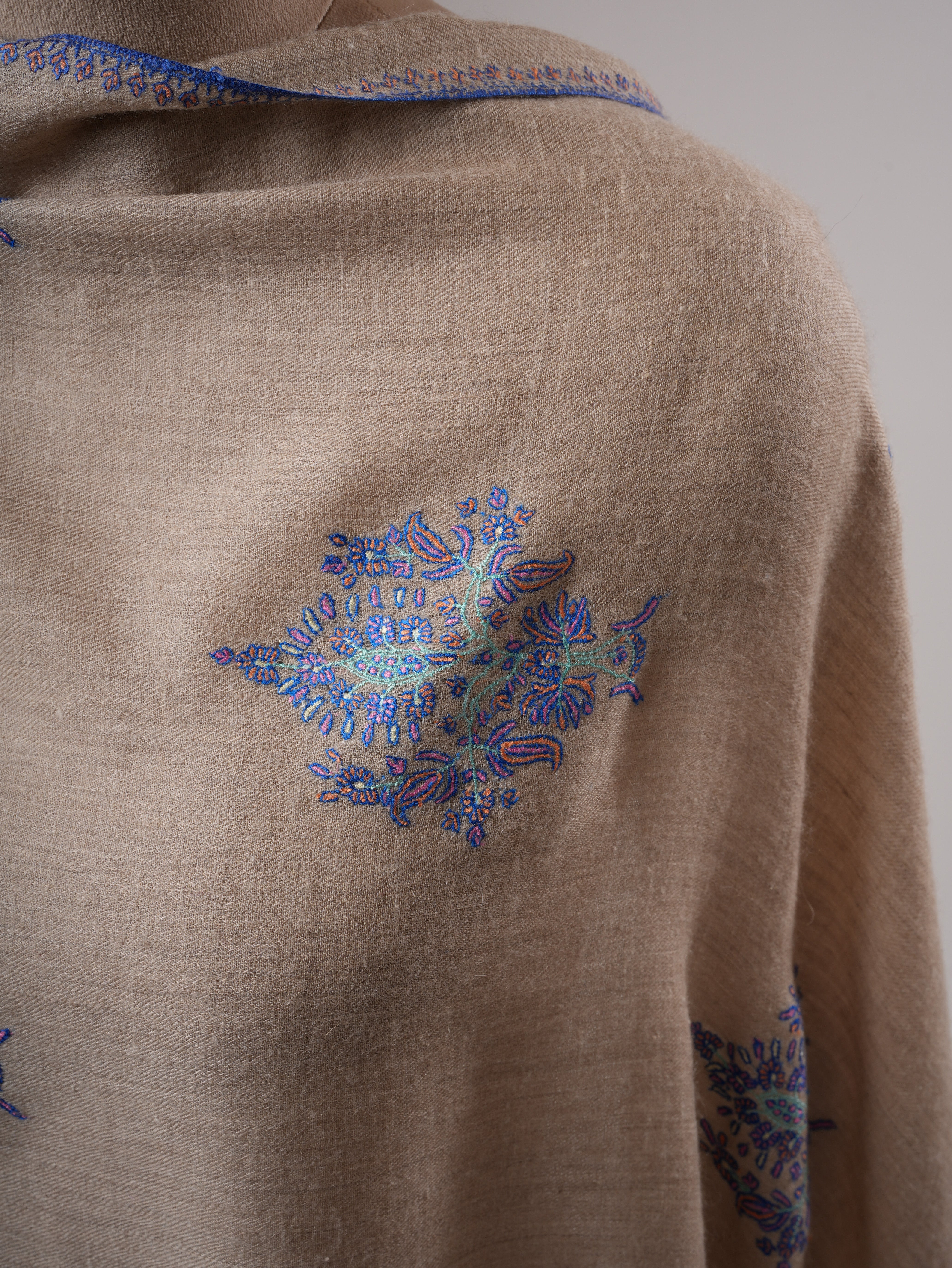 Natural Grey Handwoven Soft Pashmina Shawl with Buteh Embroidery Shahkaar