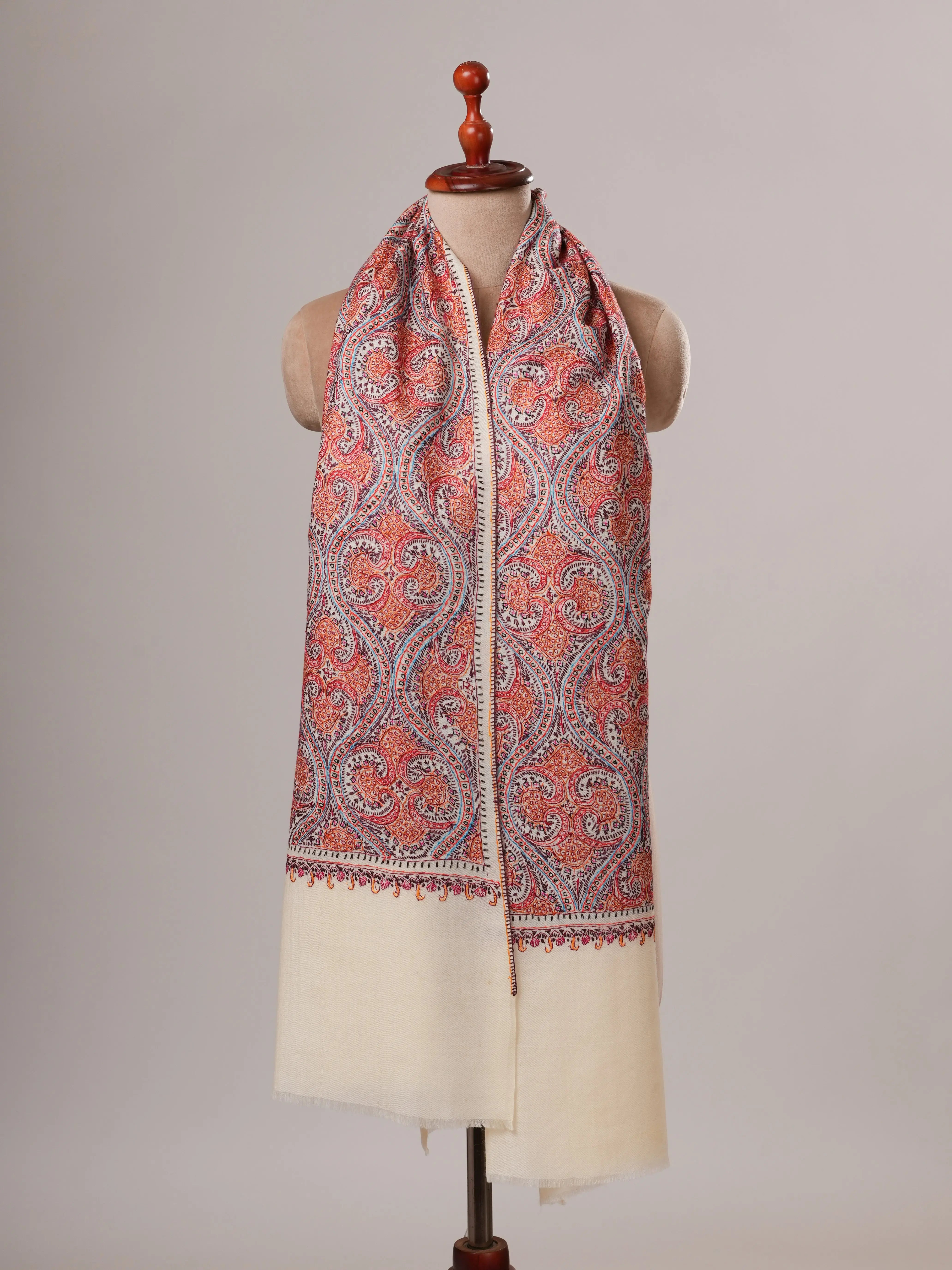 Ivory Hand Embroidered Fine Wool Jamavar Shawl Shahkaar