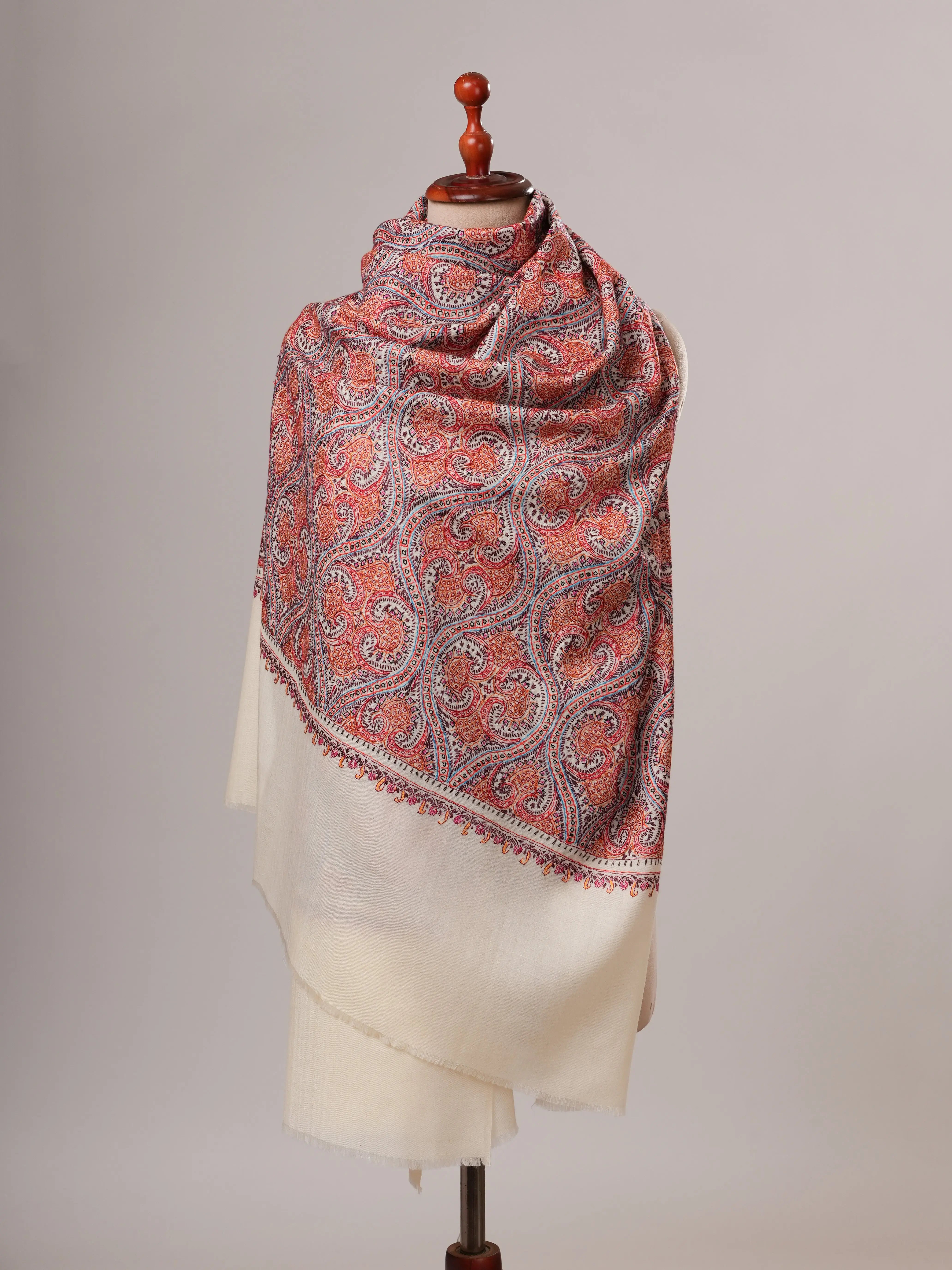 Ivory Hand Embroidered Fine Wool Jamavar Shawl Shahkaar