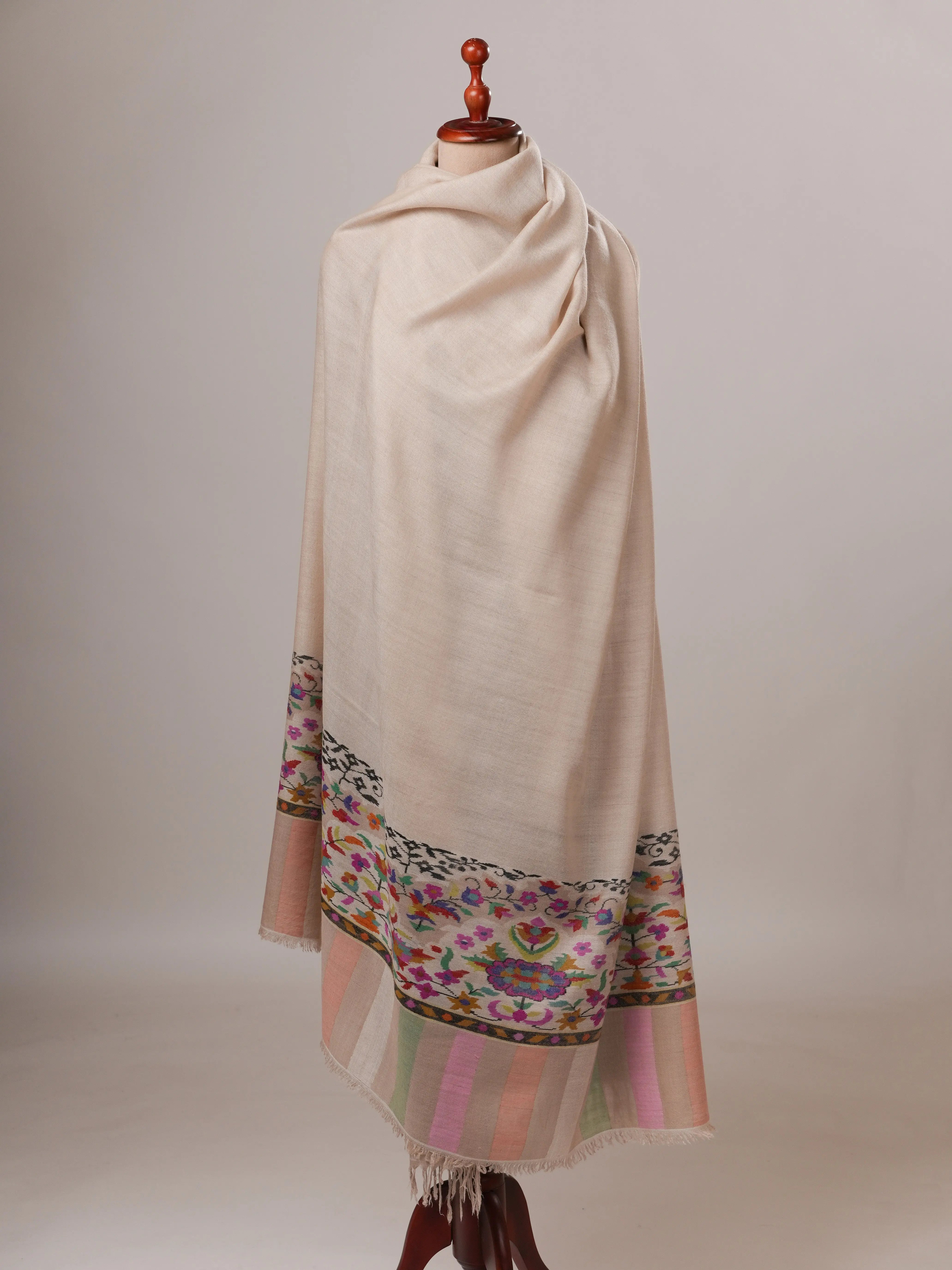 Floral Kani Palla Handwoven Oversized Pure Pashmina Shawl Shahkaar Global