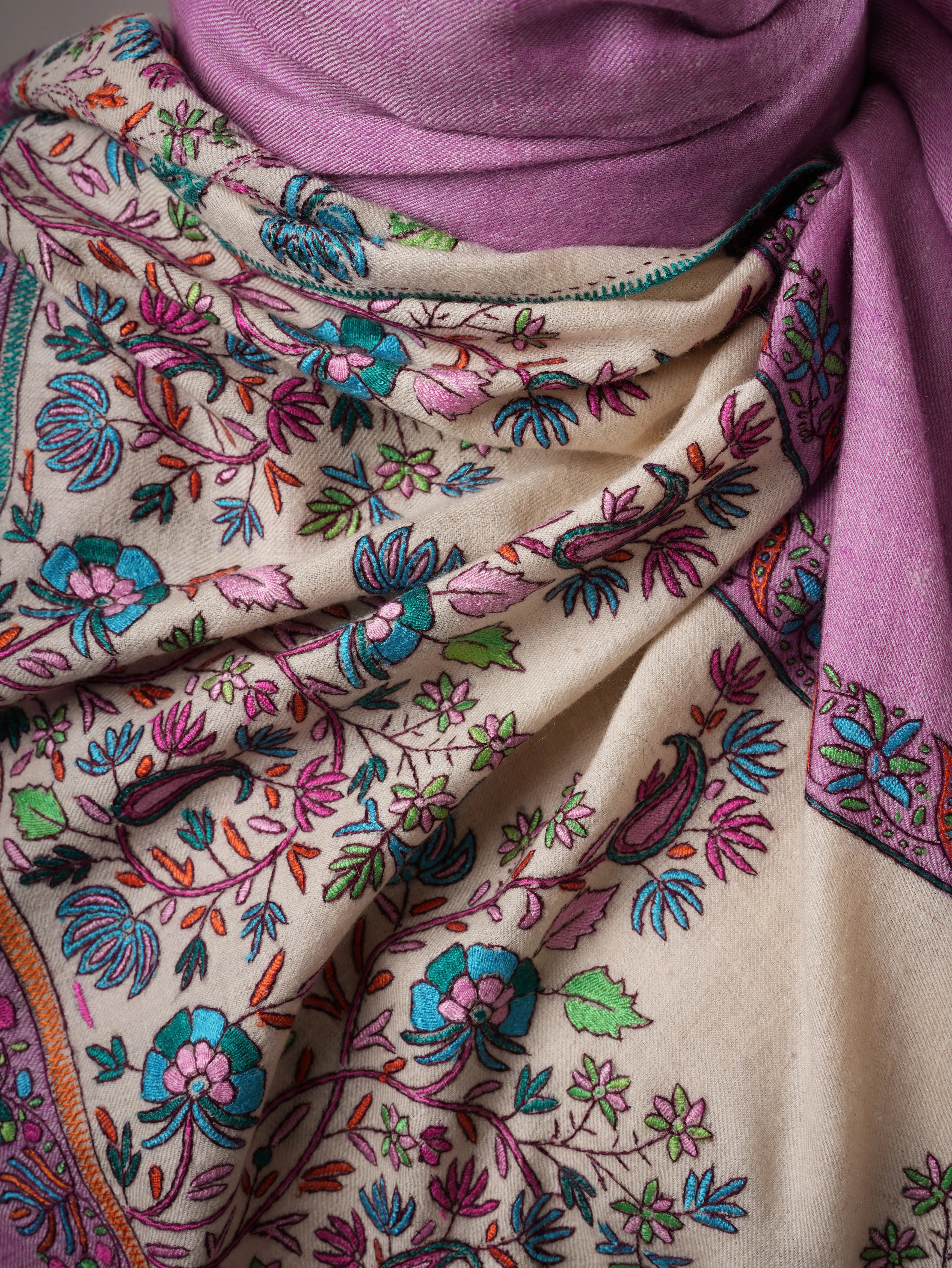 Pashmina Shawl – Hand Embroidered Palla with Papier machie Detailing Shahkaar