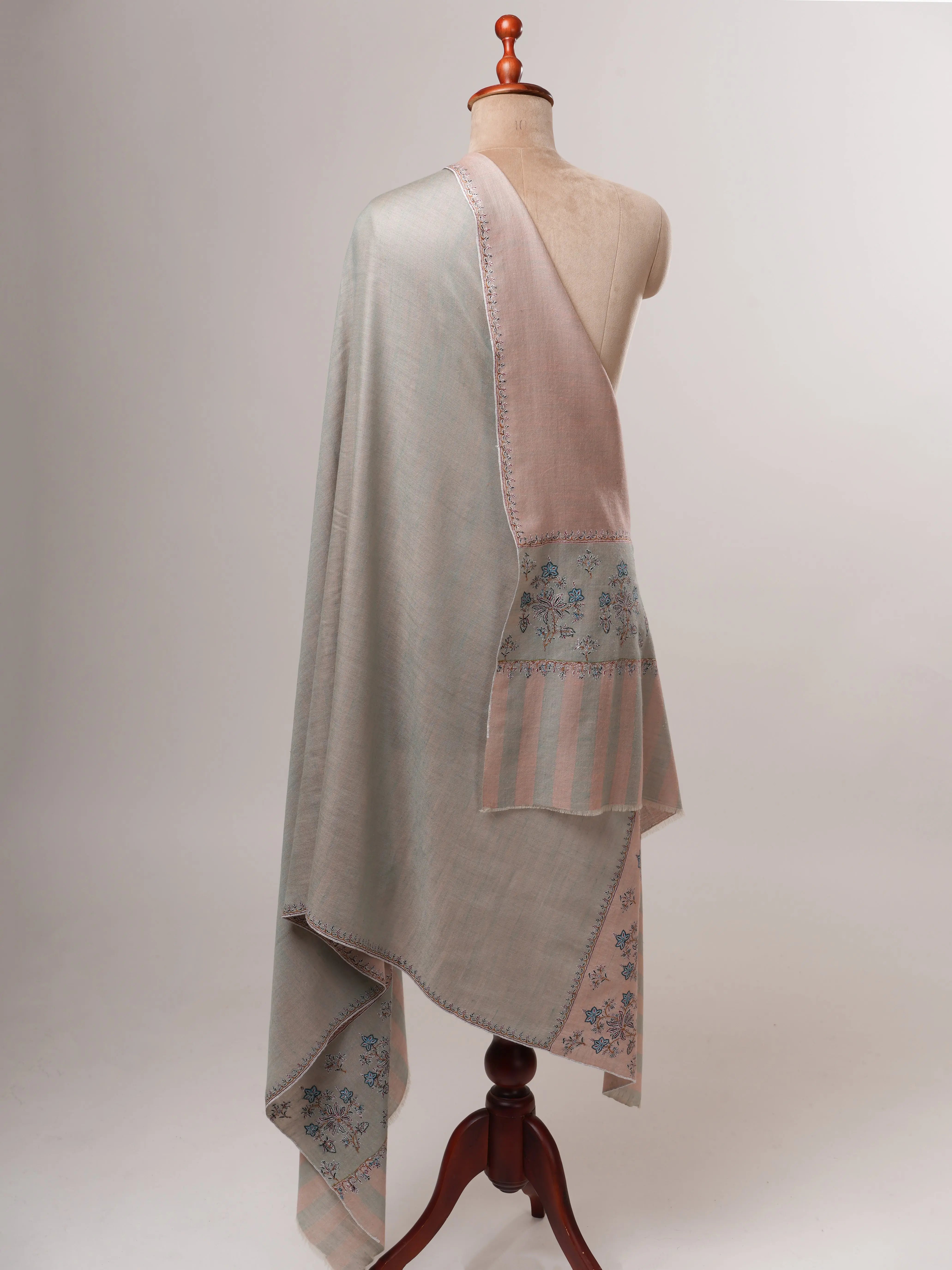 Dual Tone Pashmina Shawl – Hand Embroidered Palla Design Shahkaar