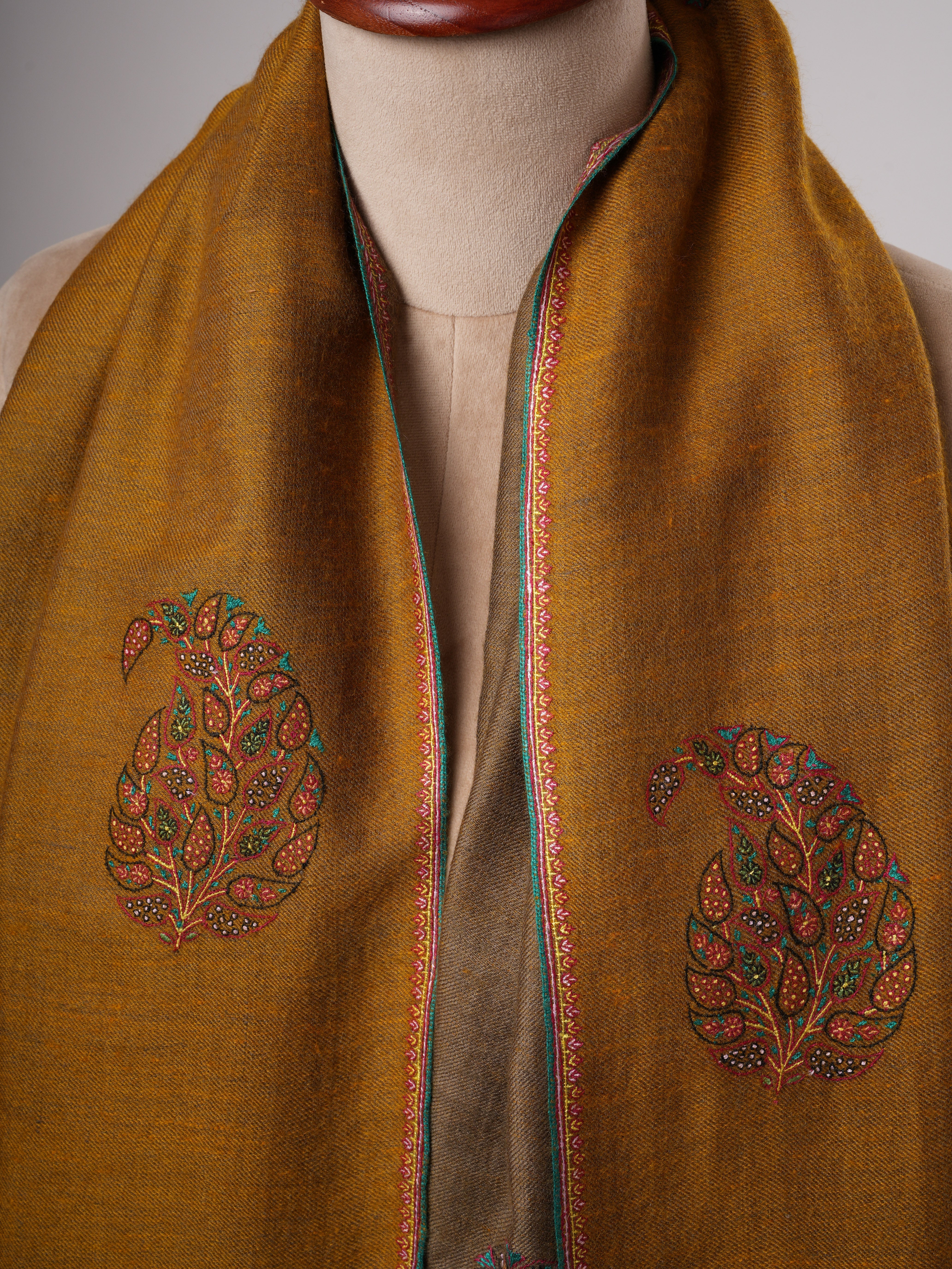 Dual Tone Handwoven Pashmina Shawl with Hand Embroidered Buteh Shahkaar