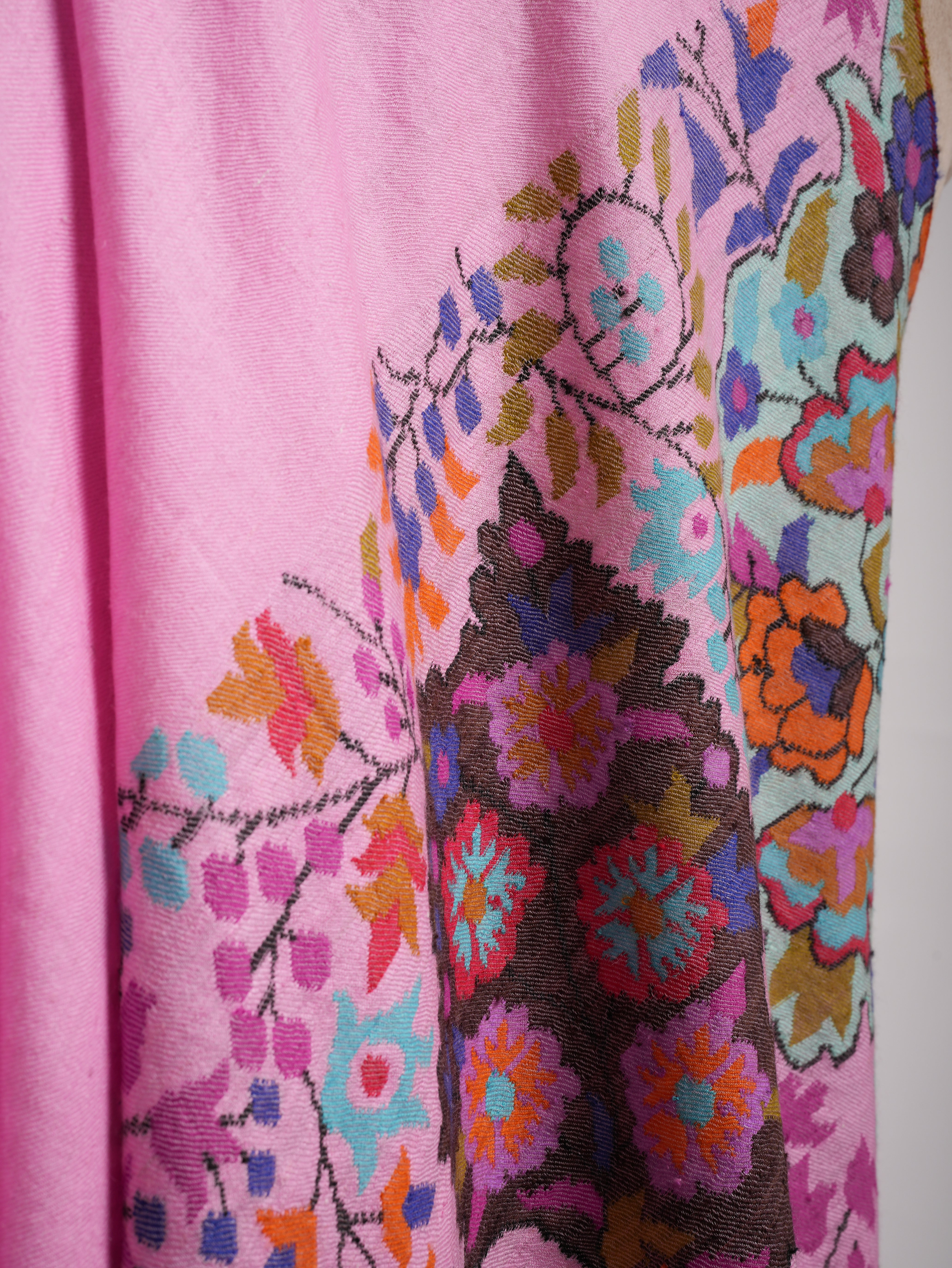 Palla Motif Handwoven Kashmiri Pink Kani Pashmina Shawl