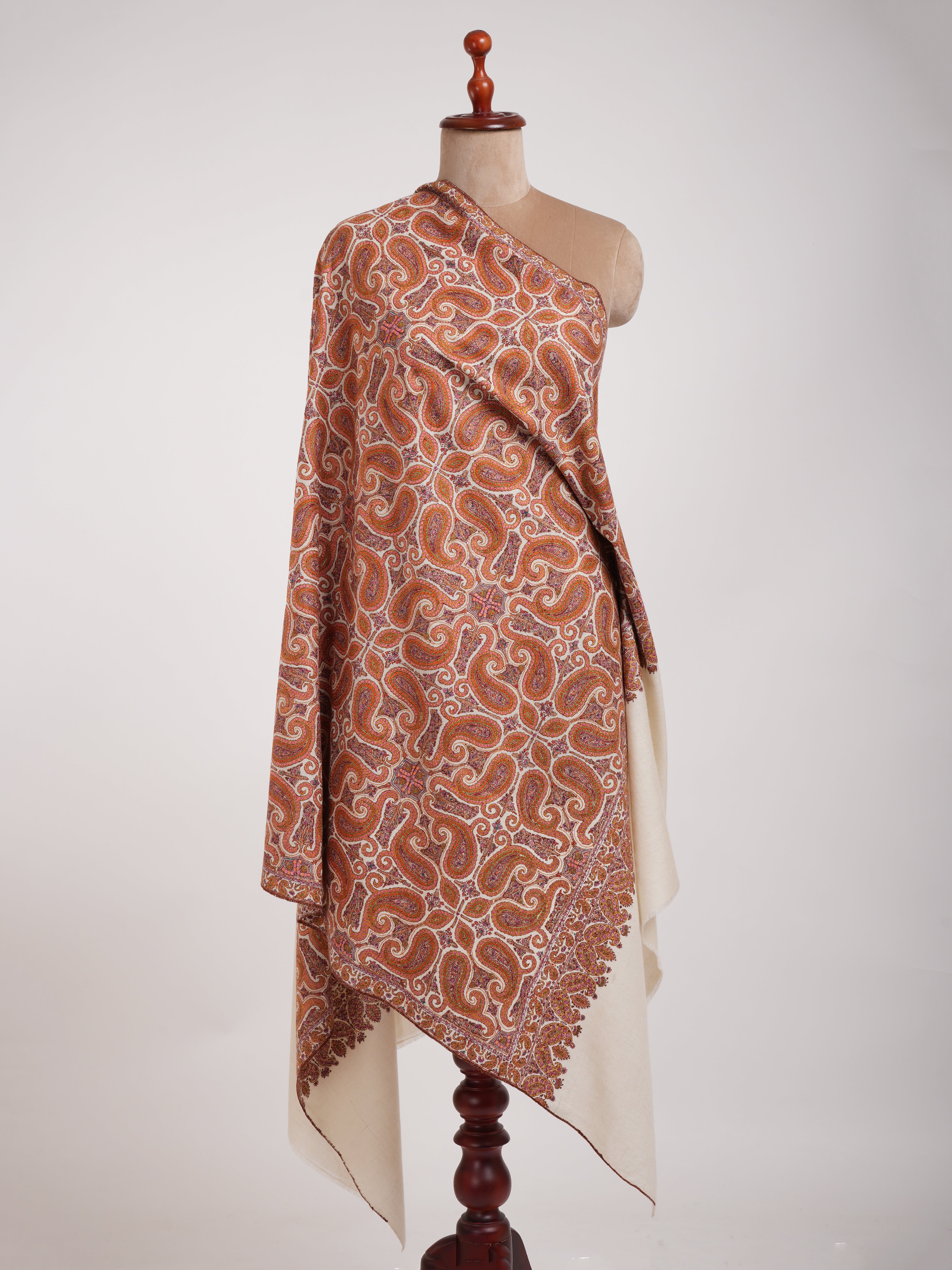 8 Paisleys Hand Embroidered Pashmina Jamavar Shawl