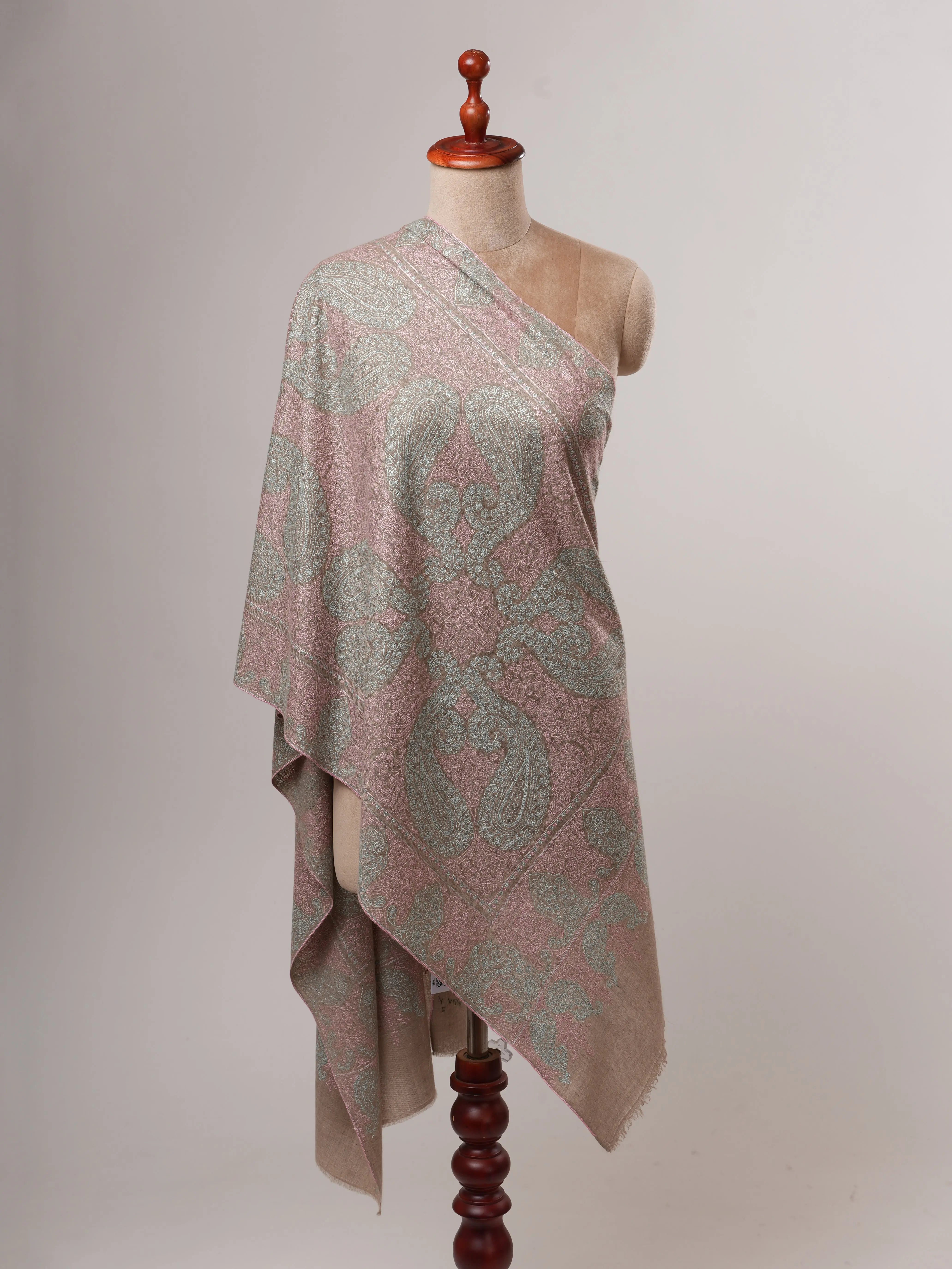 Natural Grey Baby Soft Cashmere Jamavar Scarf – Elegant Handwoven Luxury Shahkaar