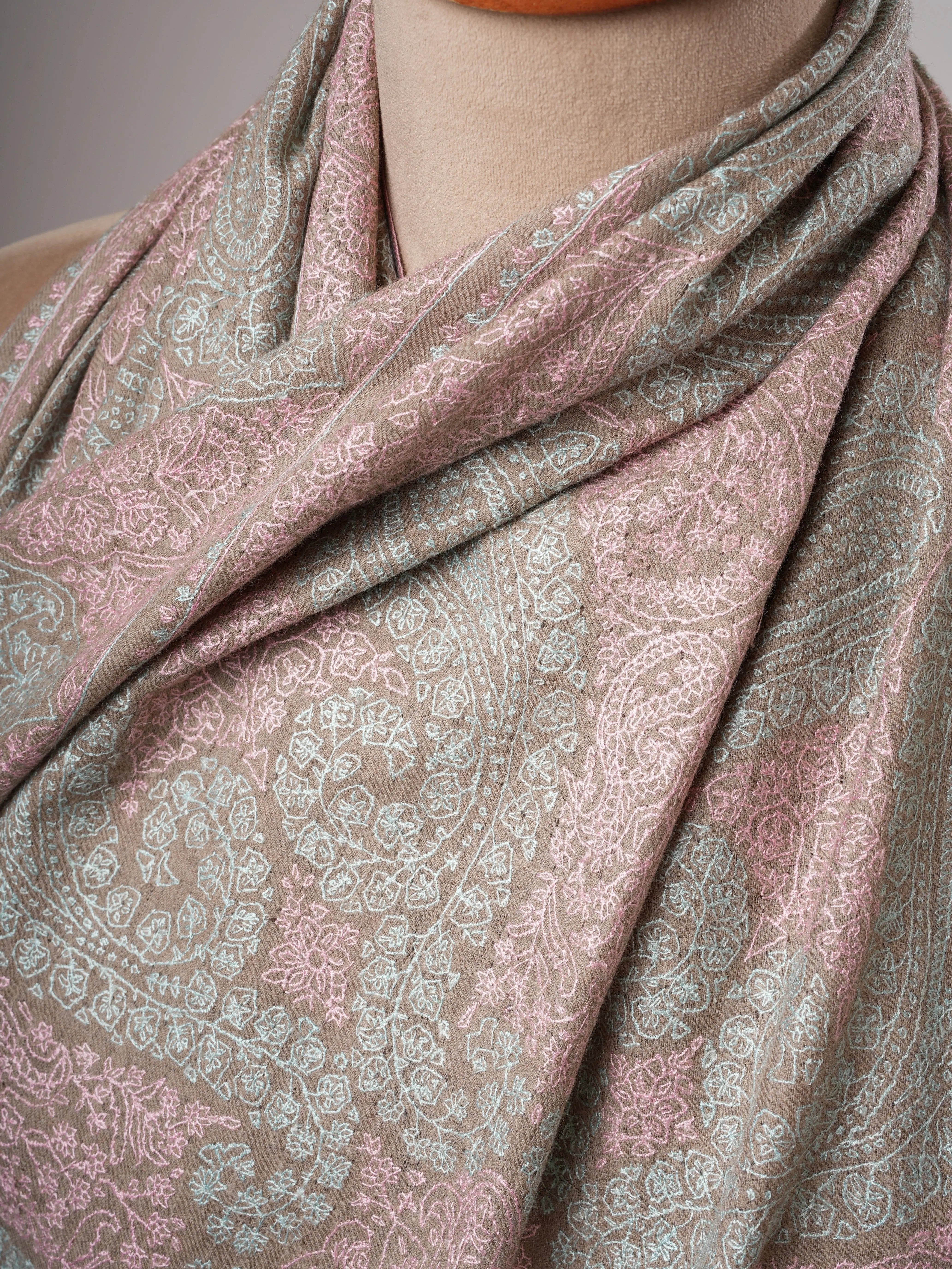 Natural Grey Baby Soft Cashmere Jamavar Scarf – Elegant Handwoven Luxury Shahkaar