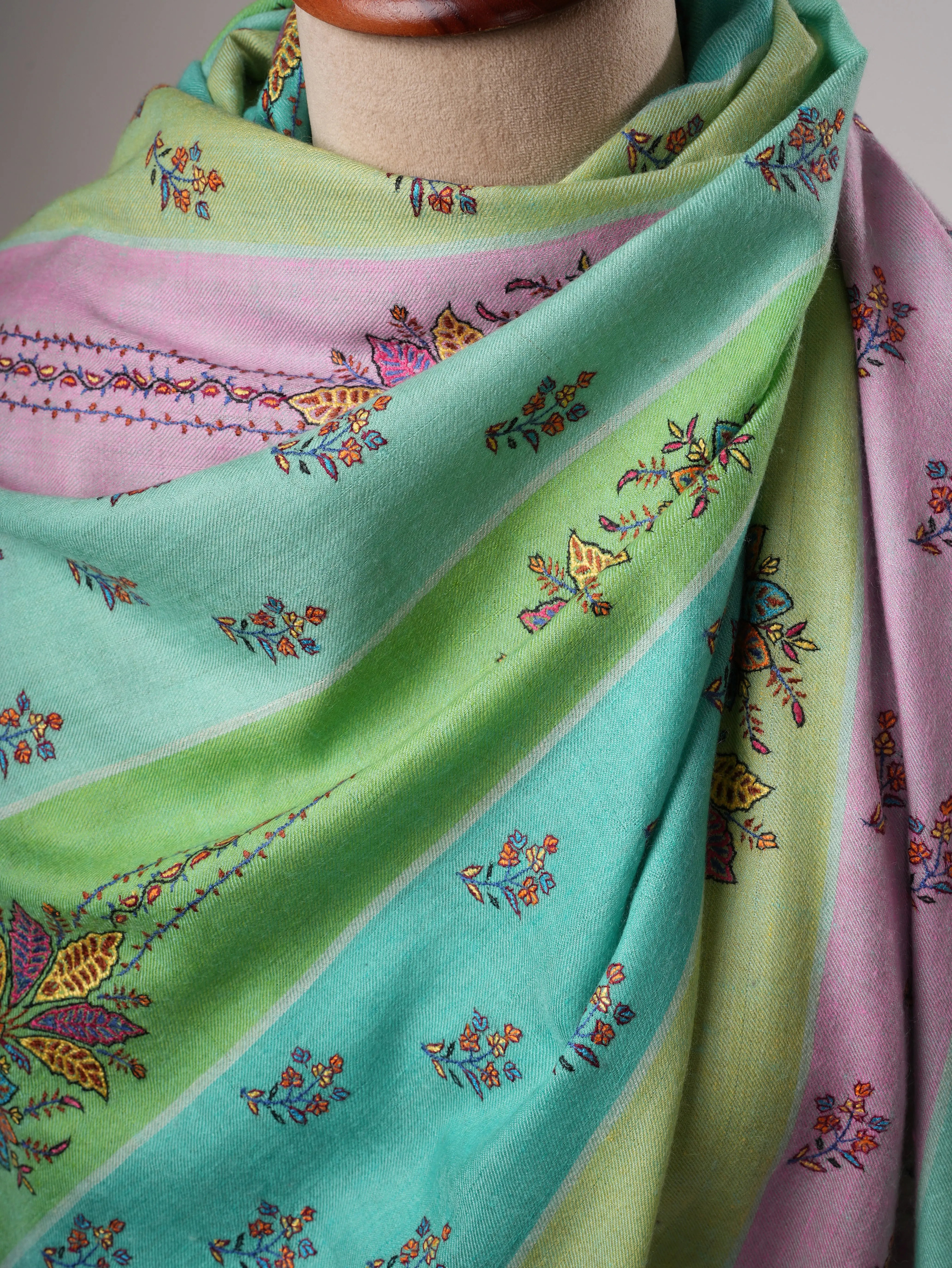 Handwoven Authentic Kashmiri Pashmina Shawl with Hand Embroidery Shahkaar