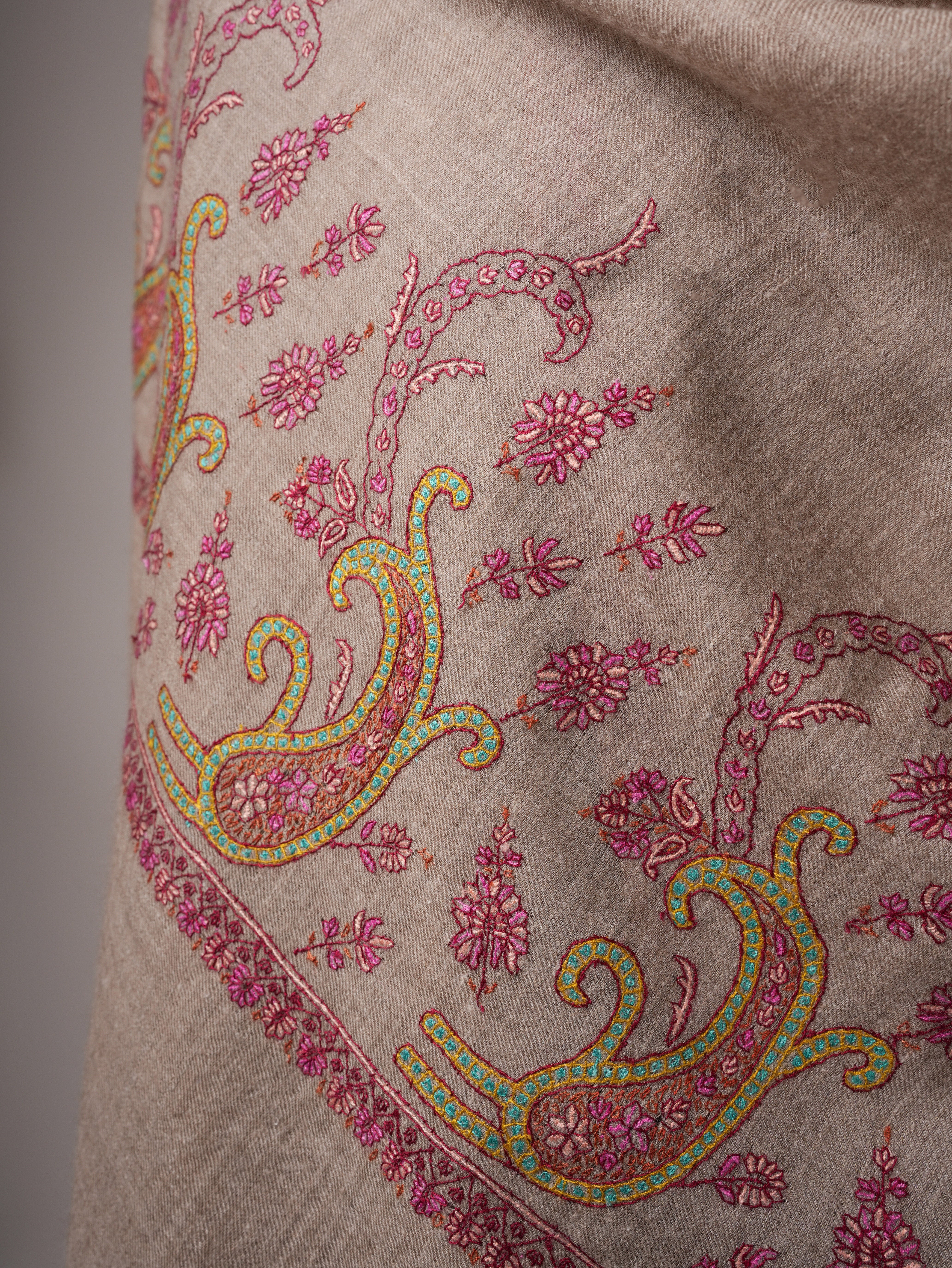 Handwoven Baby Soft Cashmere Scarf with Palla Hand Embroidery Shahkaar