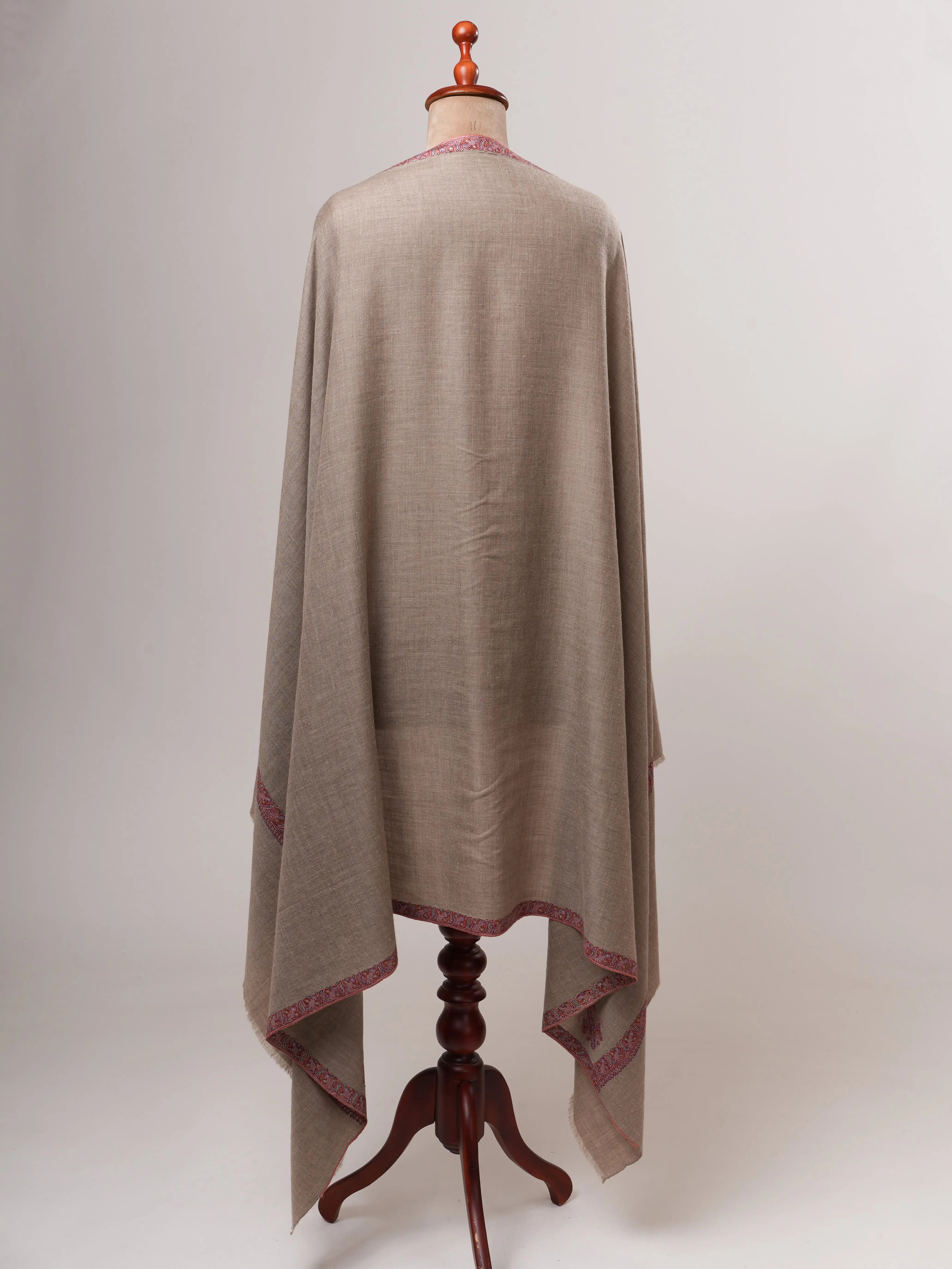 Natural Grey Hand Embroidered Kashmiri Pashmina Shawl – Handwoven Luxury Shahkaar