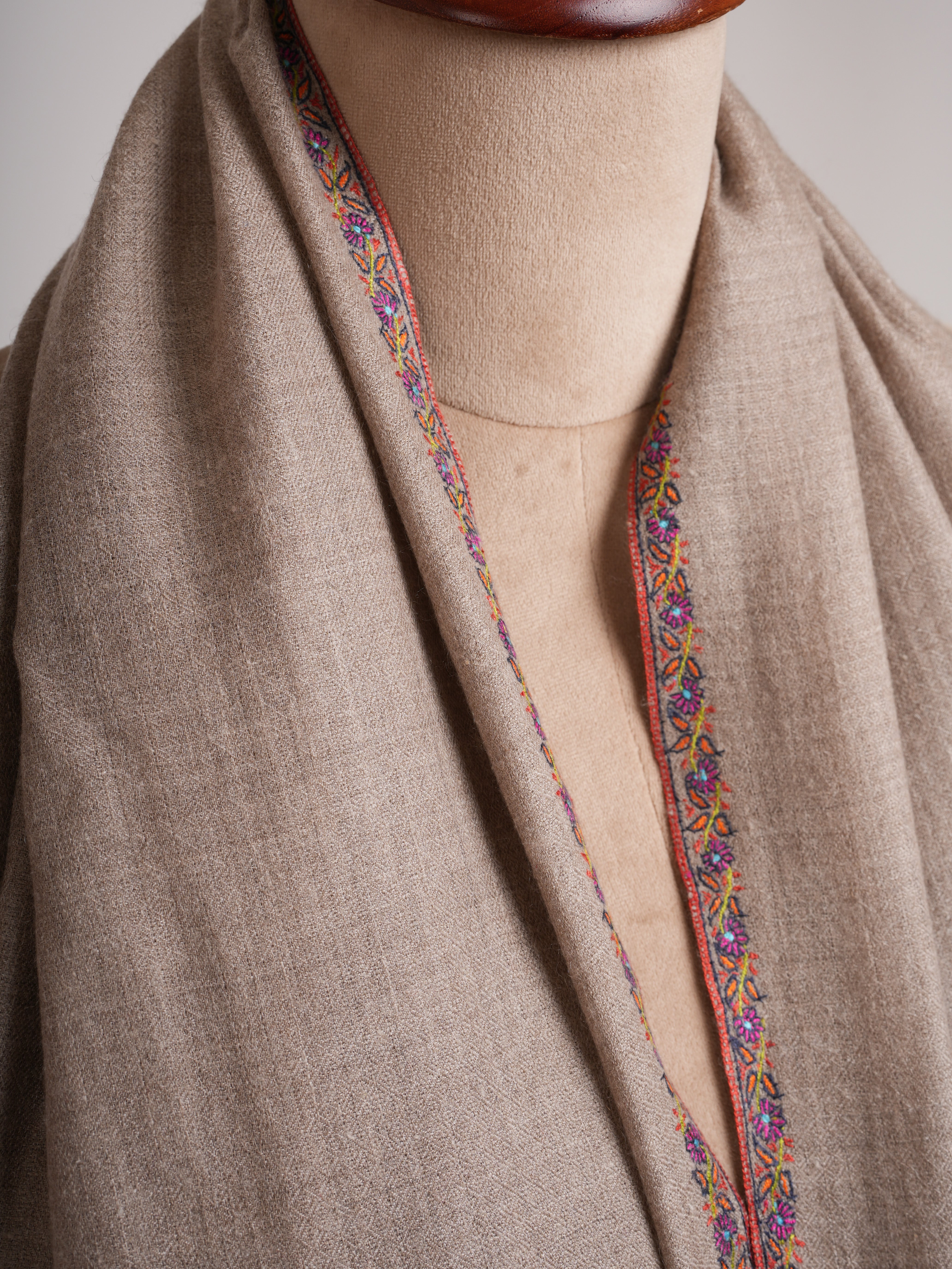 Natural Grey Pashmina Shawl with Contrast Palla Embroidery