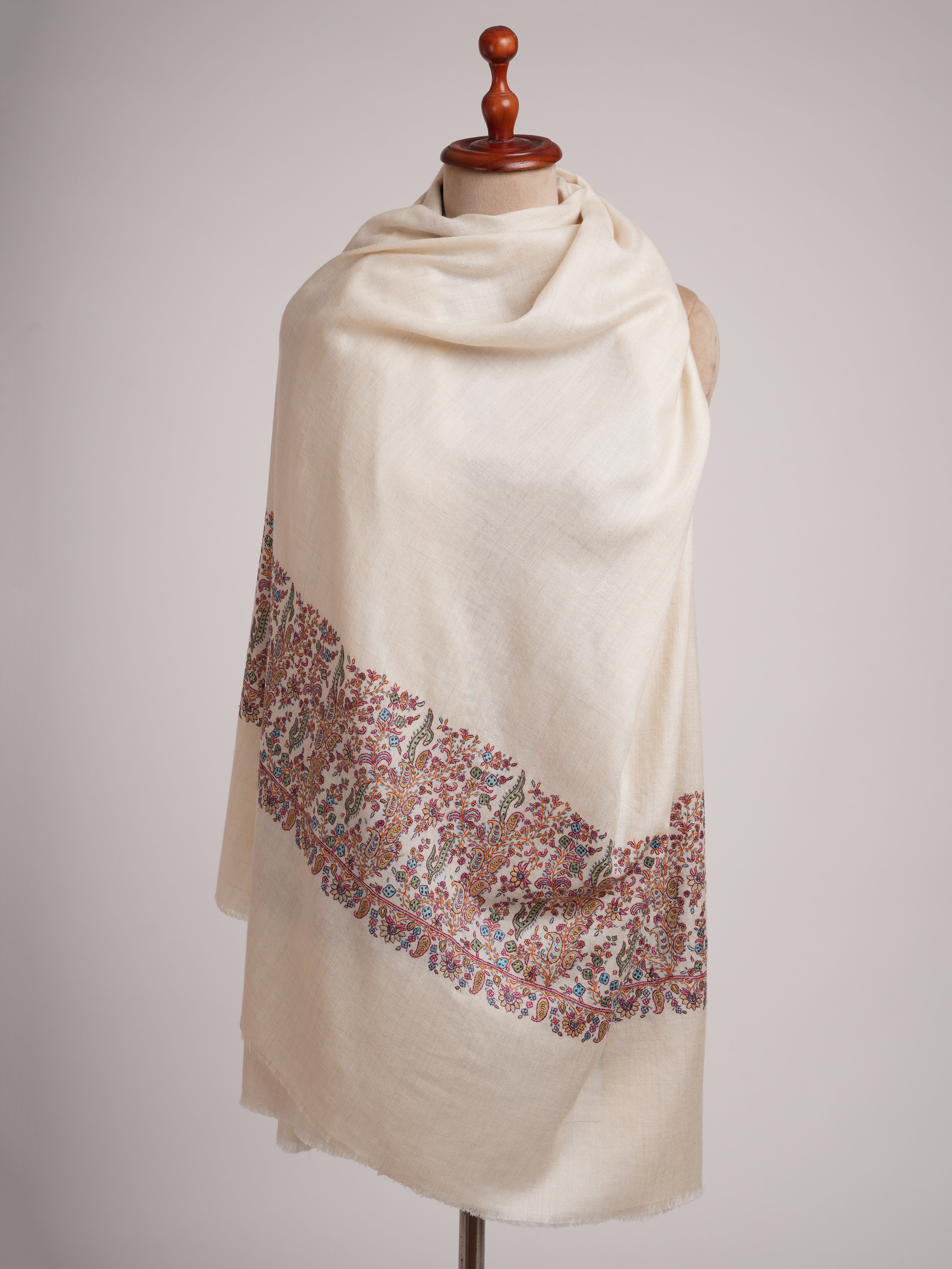 Ivory Pashmina Shawl with Paisley Embroidered Palla