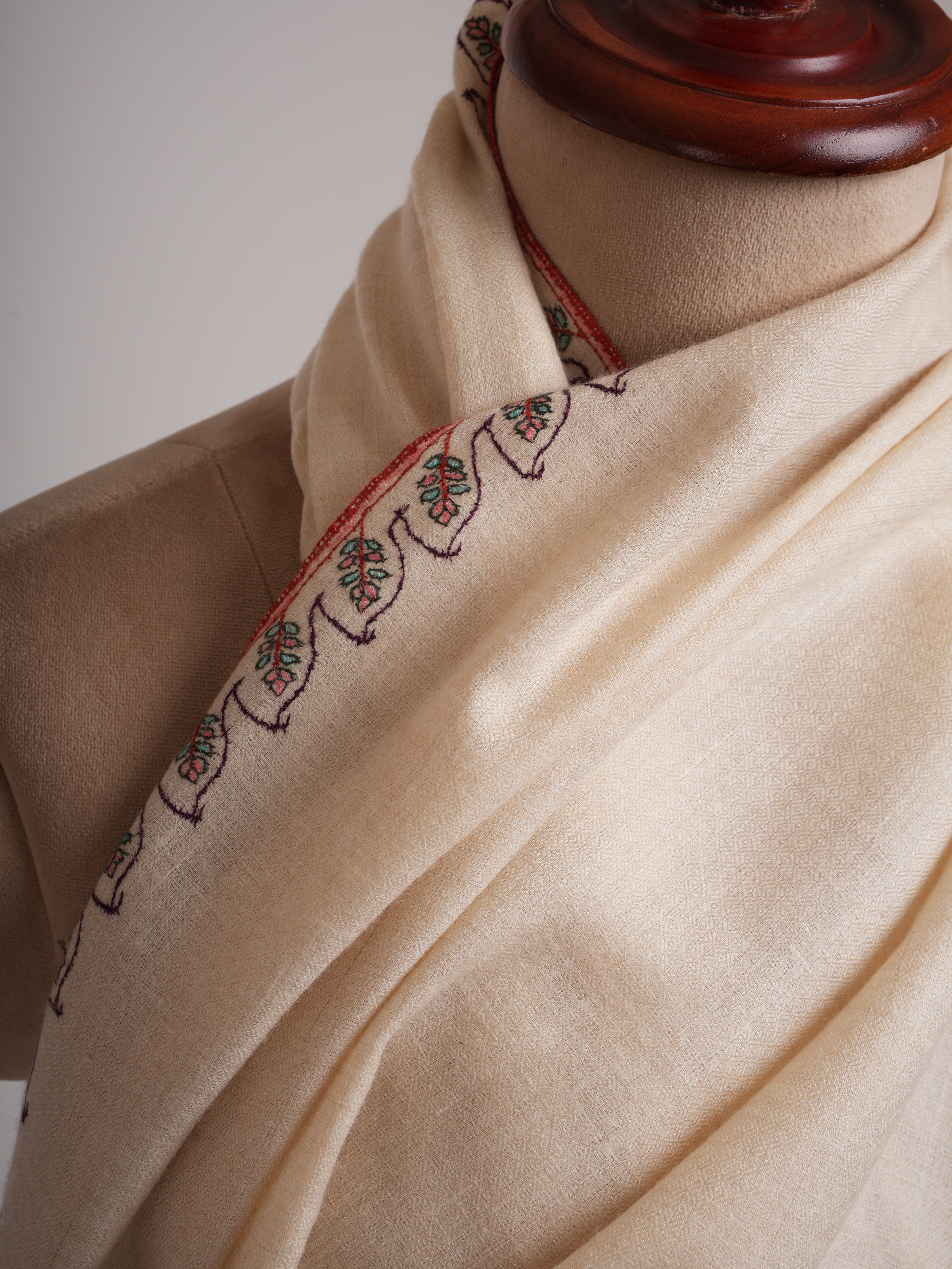 Ivory Pashmina Shawl with Minimalistic Needle work Shahkaar