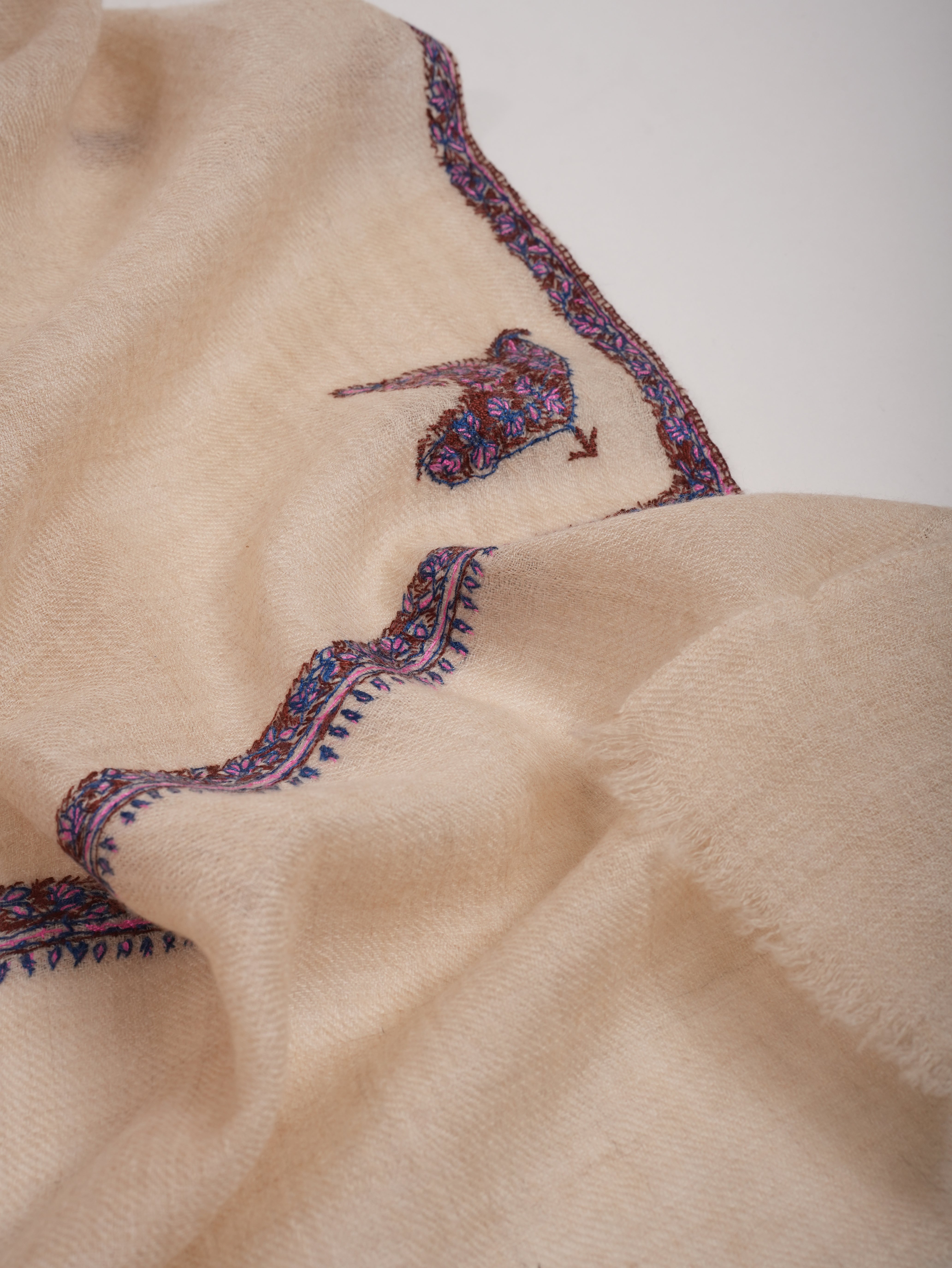 Off white Baildar Motif Sozni Needlework Cashmere Wrap