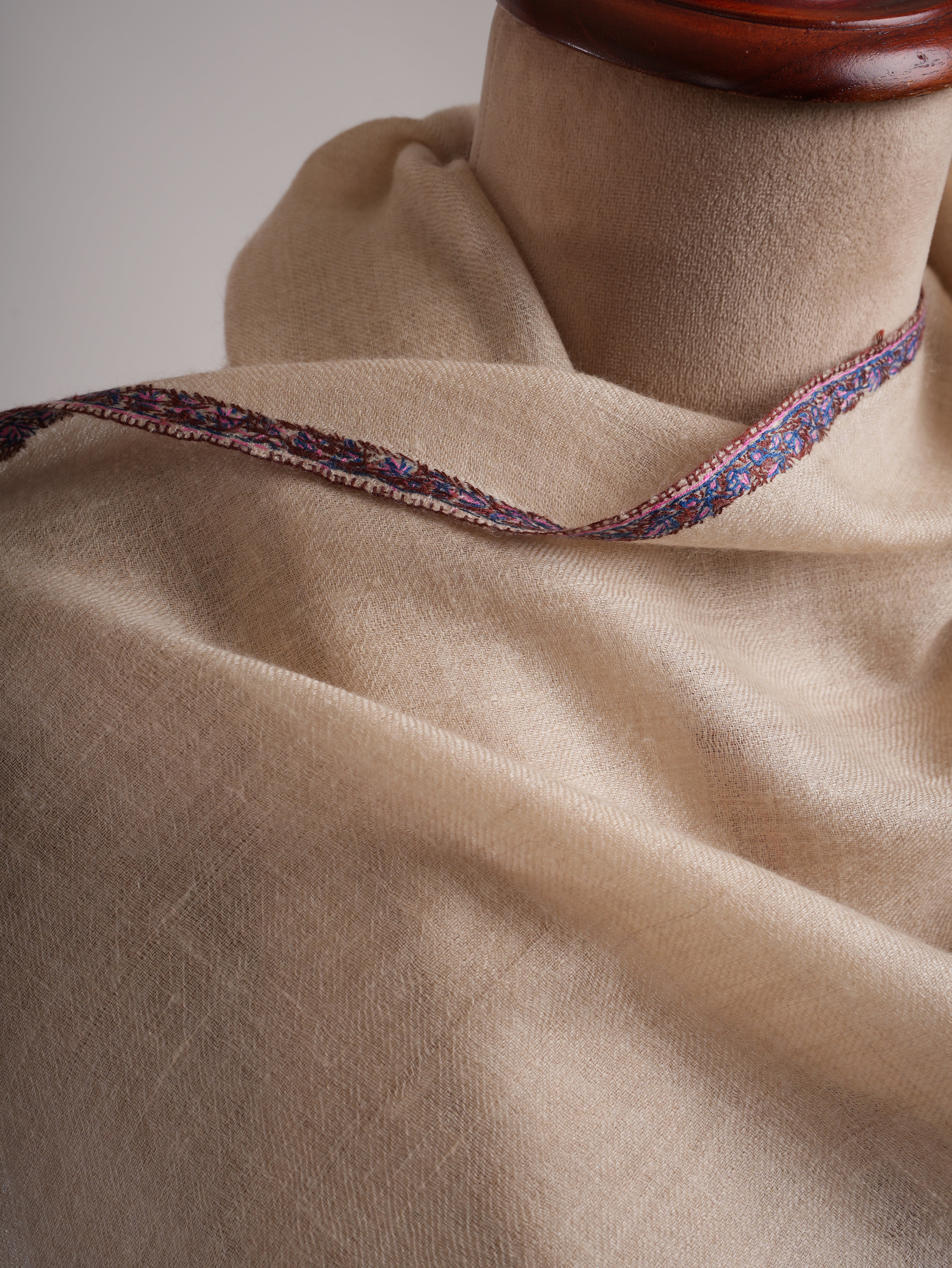 Off white Baildar Motif Sozni Needlework Cashmere Wrap