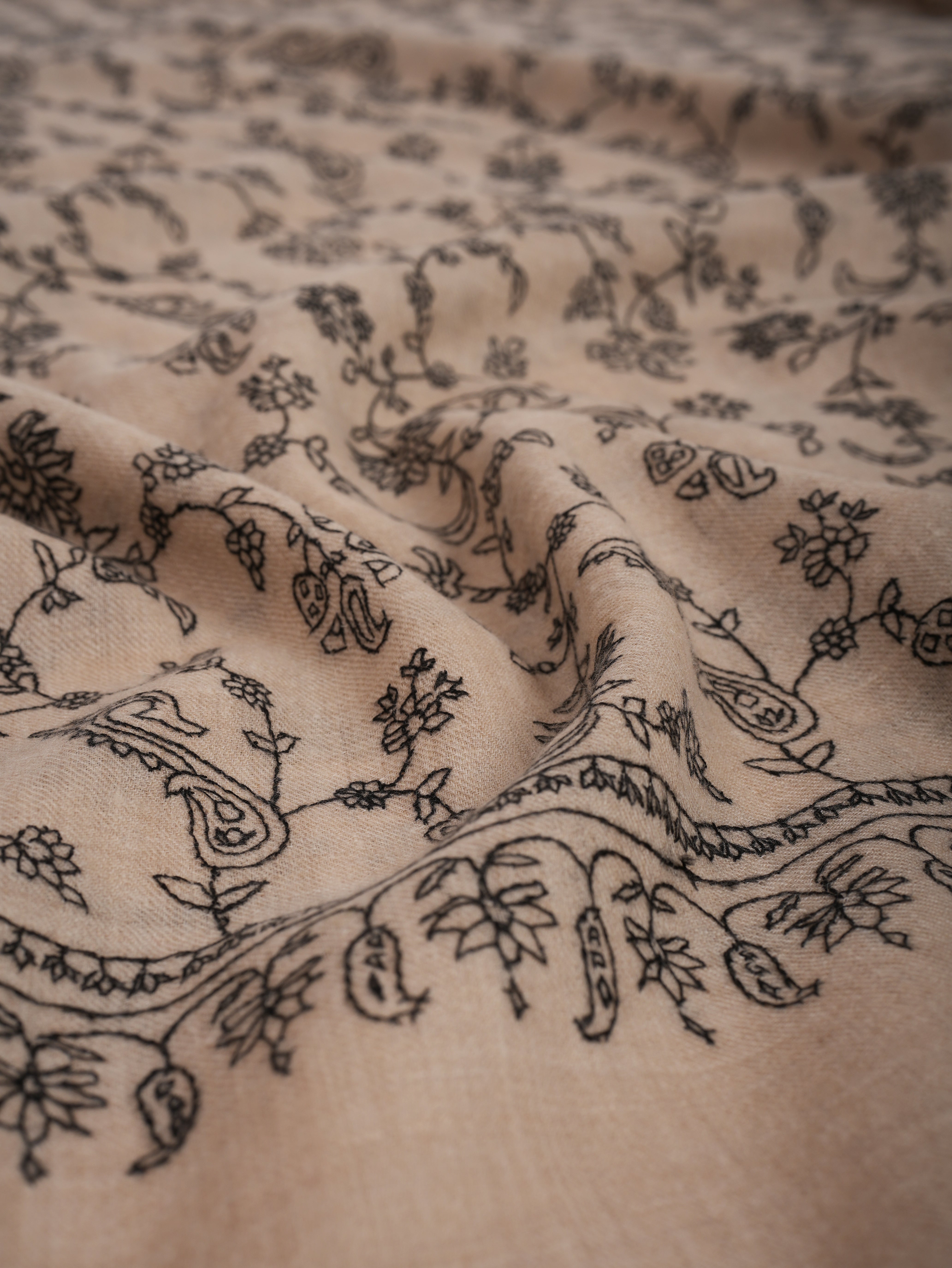 Off white Hand embroidered Jalldar Cashmere Stole