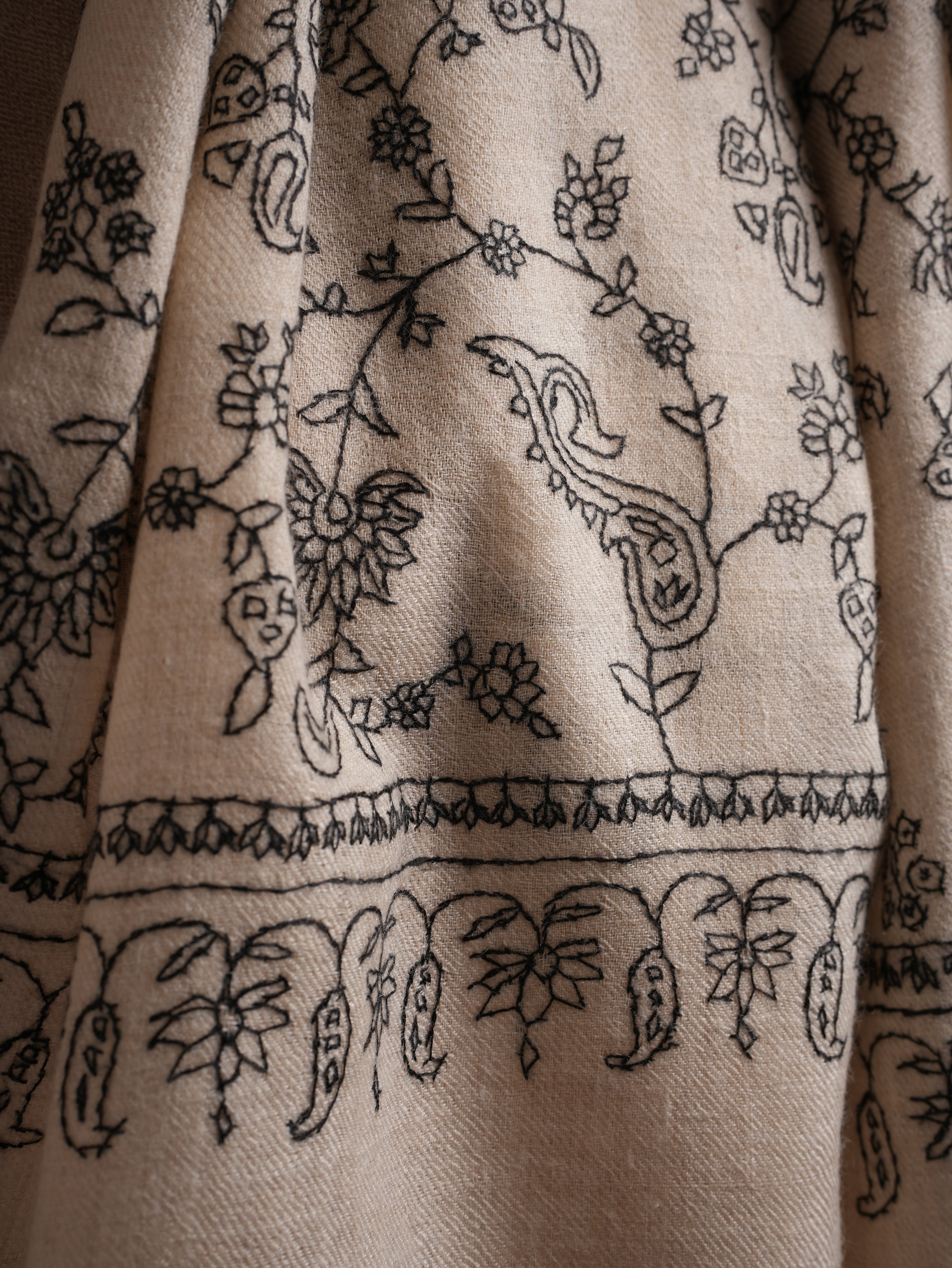 Off white Hand embroidered Jalldar Cashmere Stole
