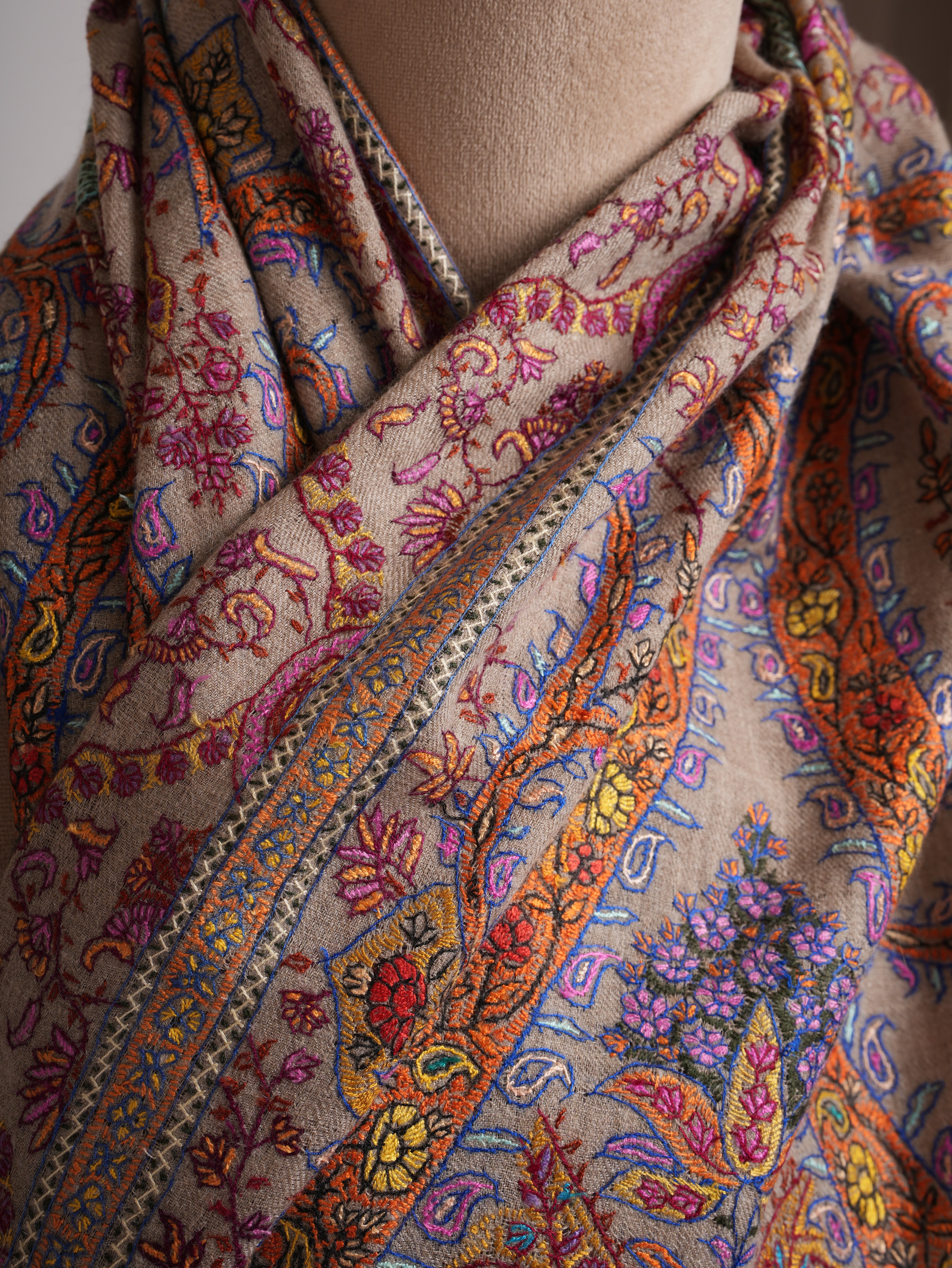 Taupe Artistic Kashmiri Pashmina Jamavar Shawl