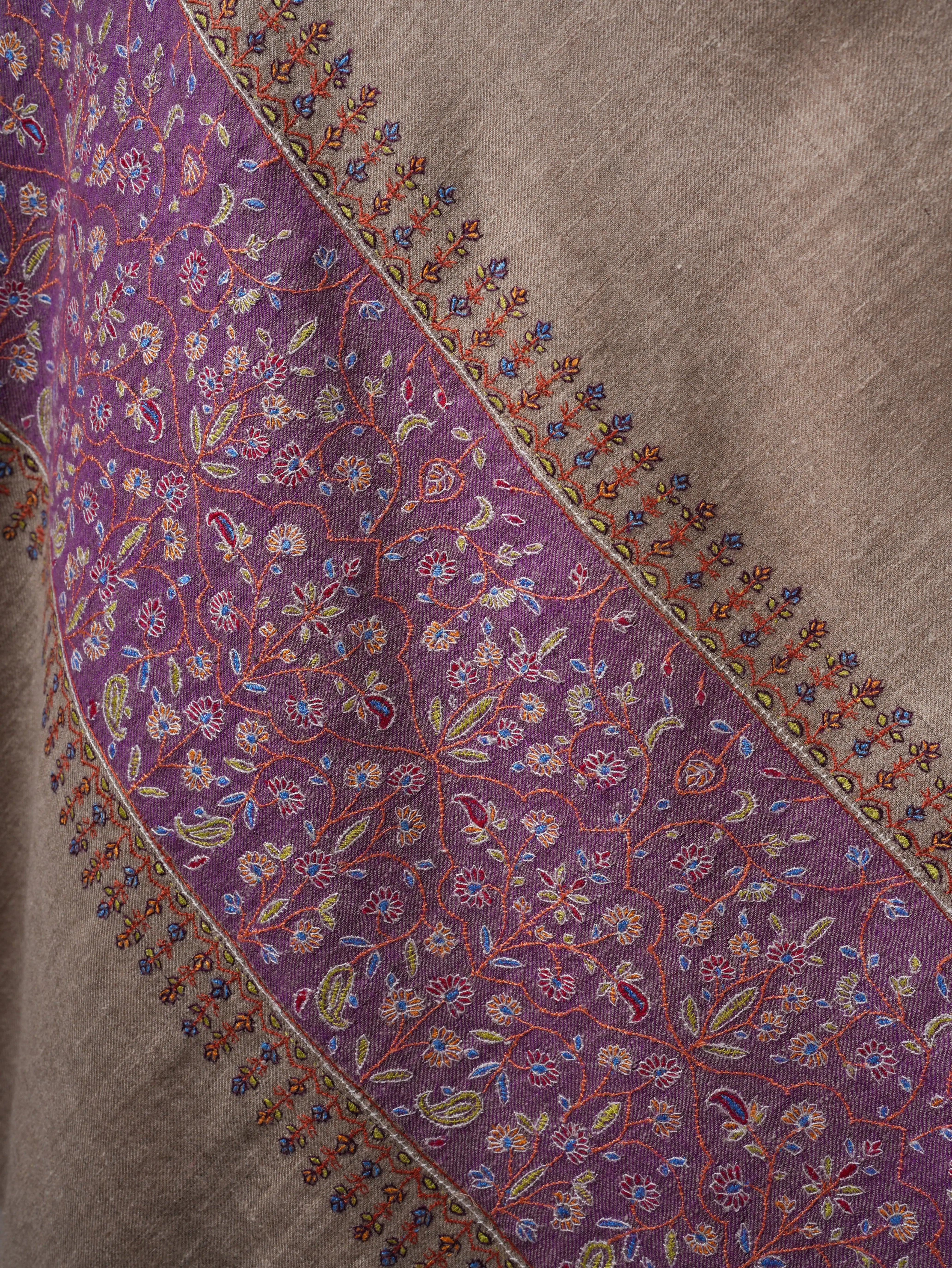 Natural Grey Baby Soft Pashmina Shawl – Sozni Palla Hand Embroidery Shahkaar