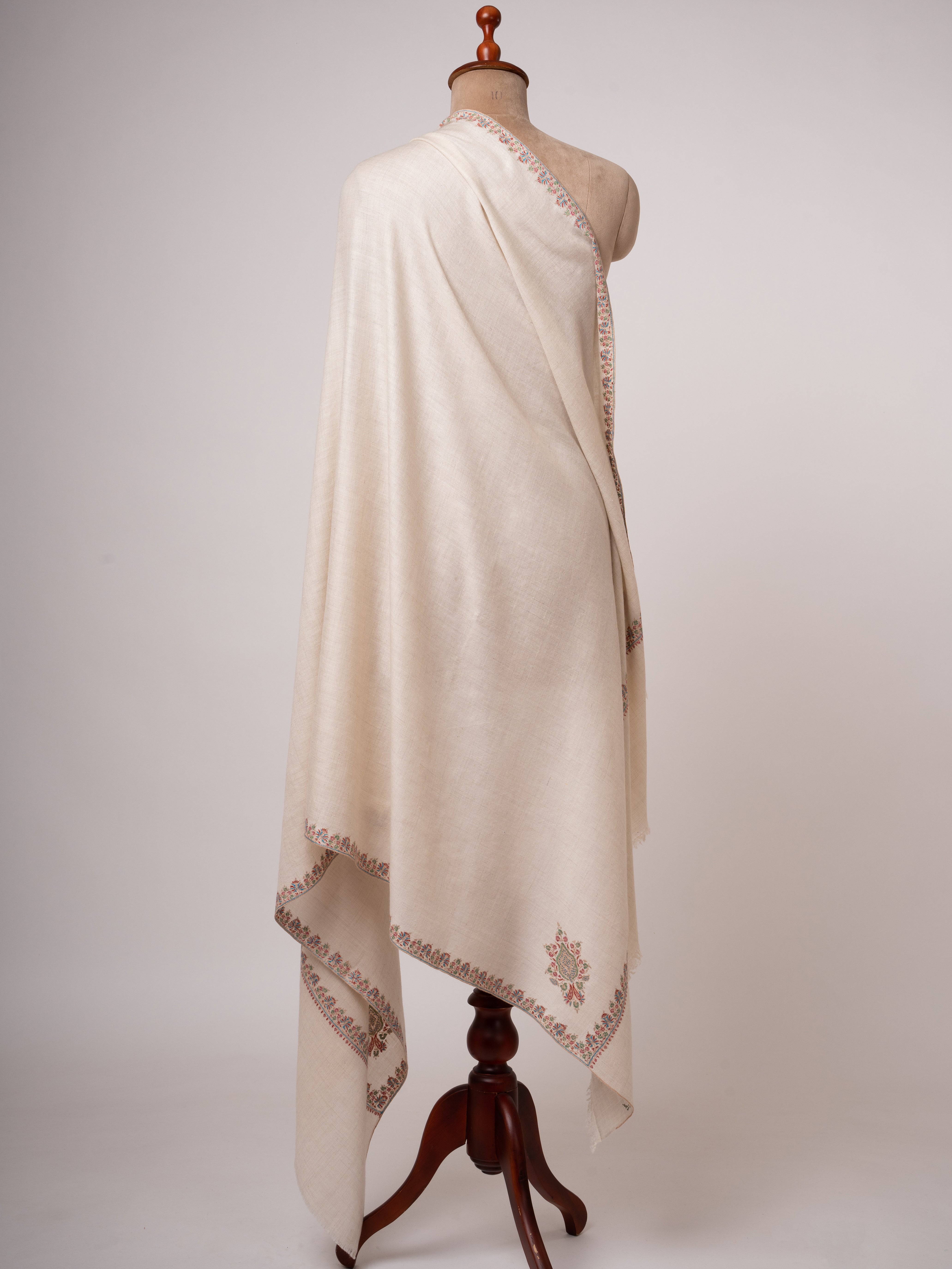 Ivory Handloomed Pashmina Shawl Hashia Border Embroidery Shahkaar