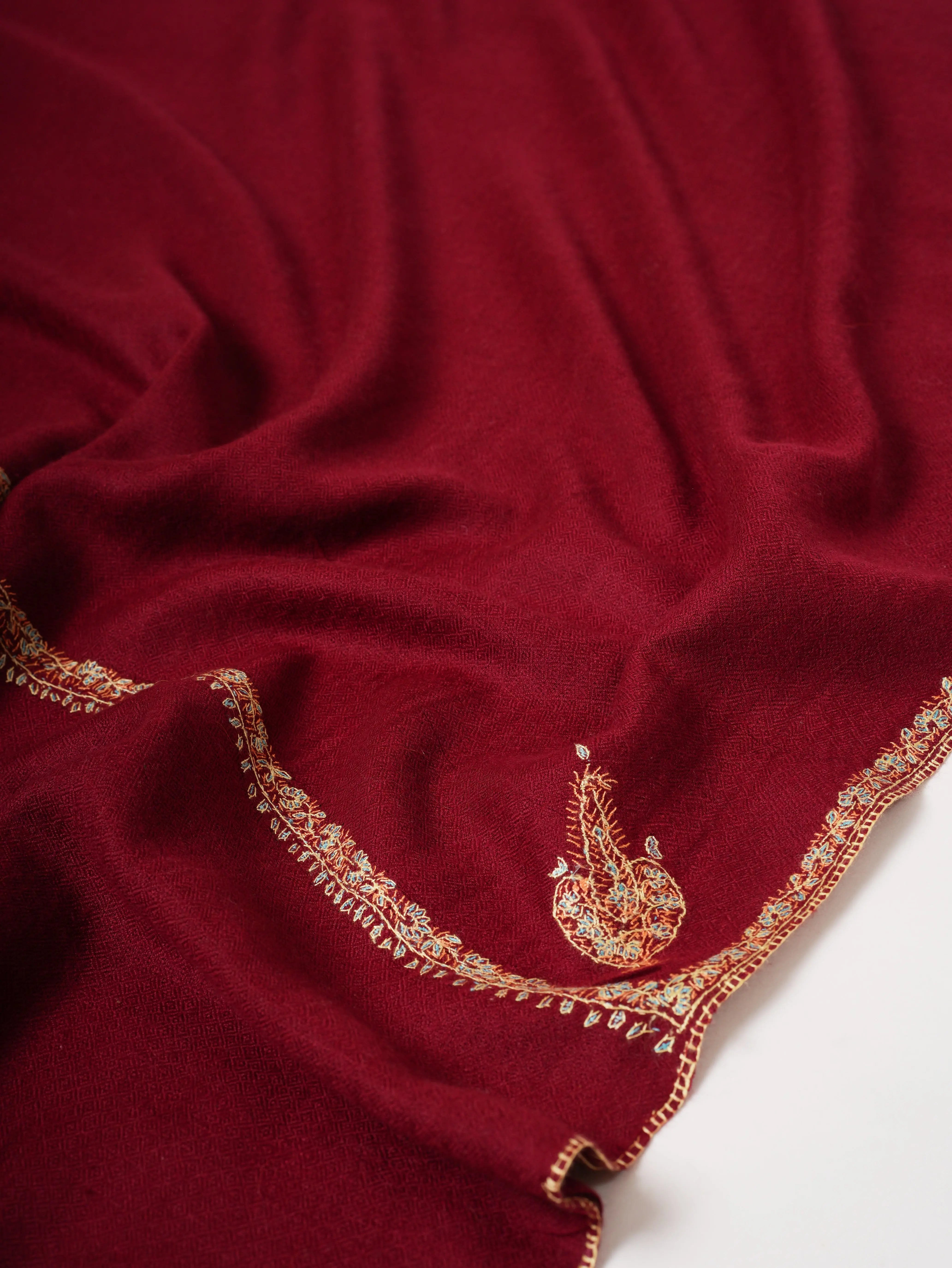 Bail Embroidered Soft Kashmiri Pashmina Shawl – Handcrafted Luxury Wrap Shahkaar