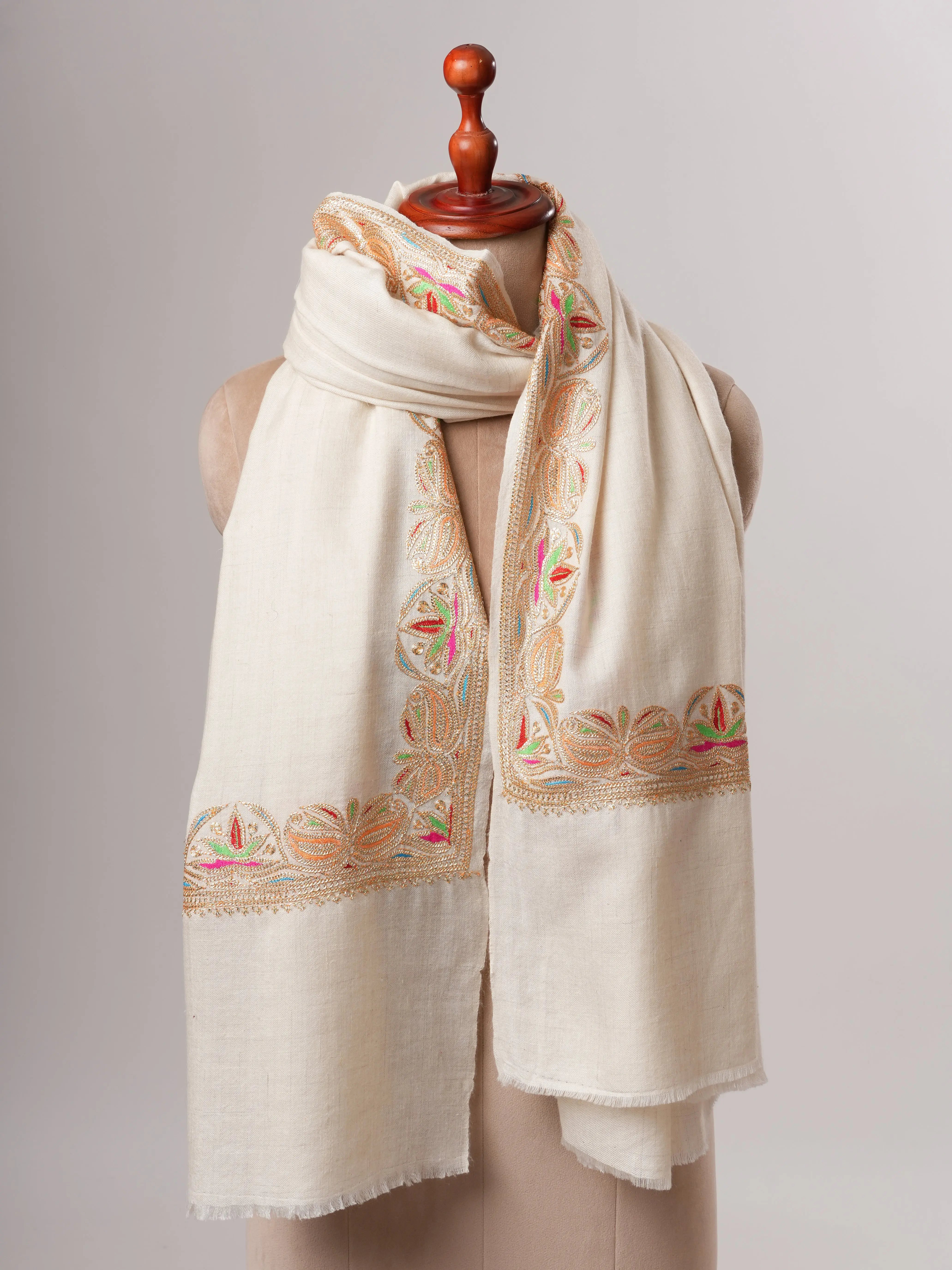 Ivory Daur Dar Pashmina Shawl with Gold Tilla and Sozni Hand Embroidery Shahkaar