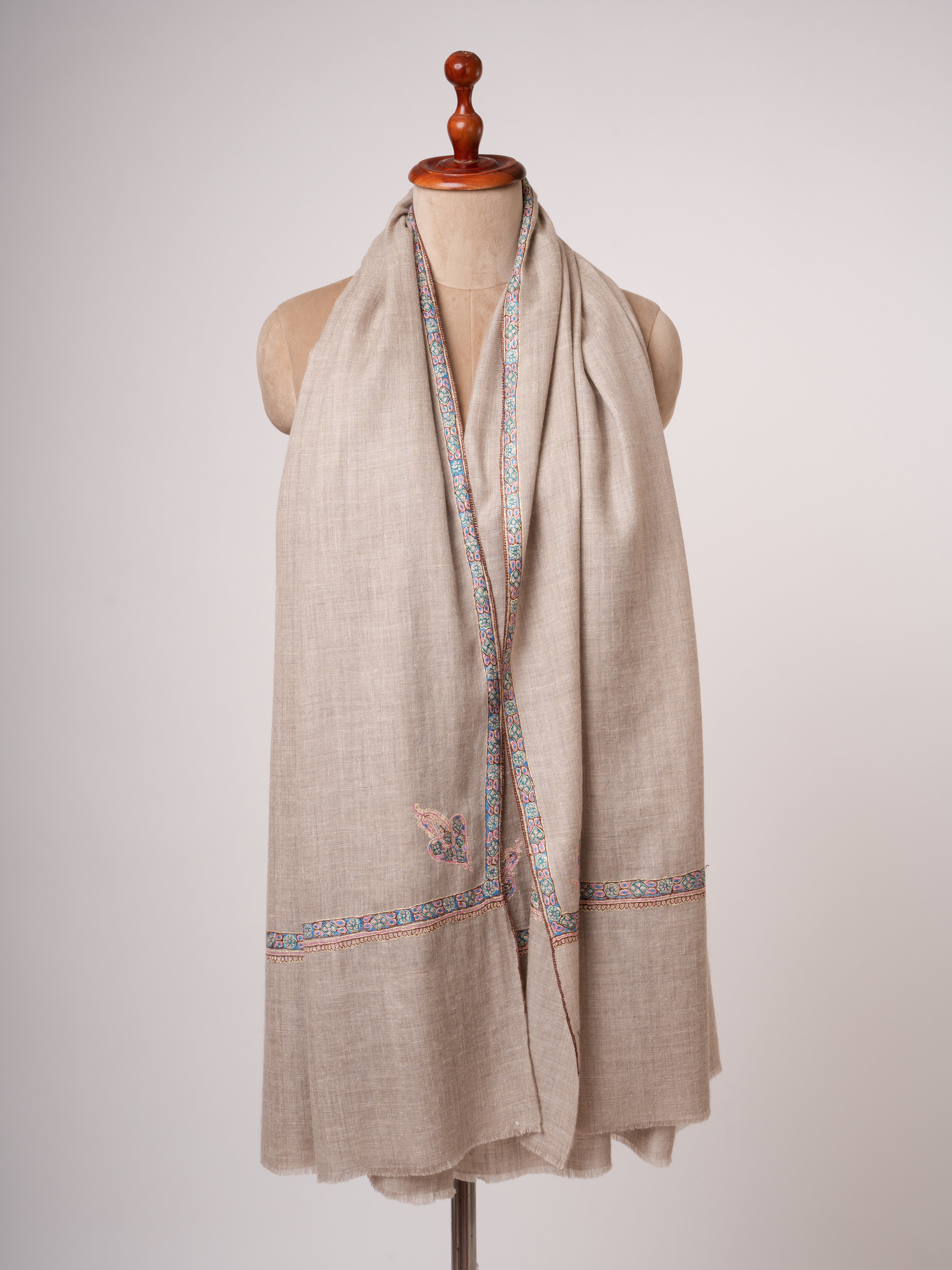 Natural Beige Handloomed Pashmina Shawl Hashia Border & Corner Motif Embroidery Shahkaar