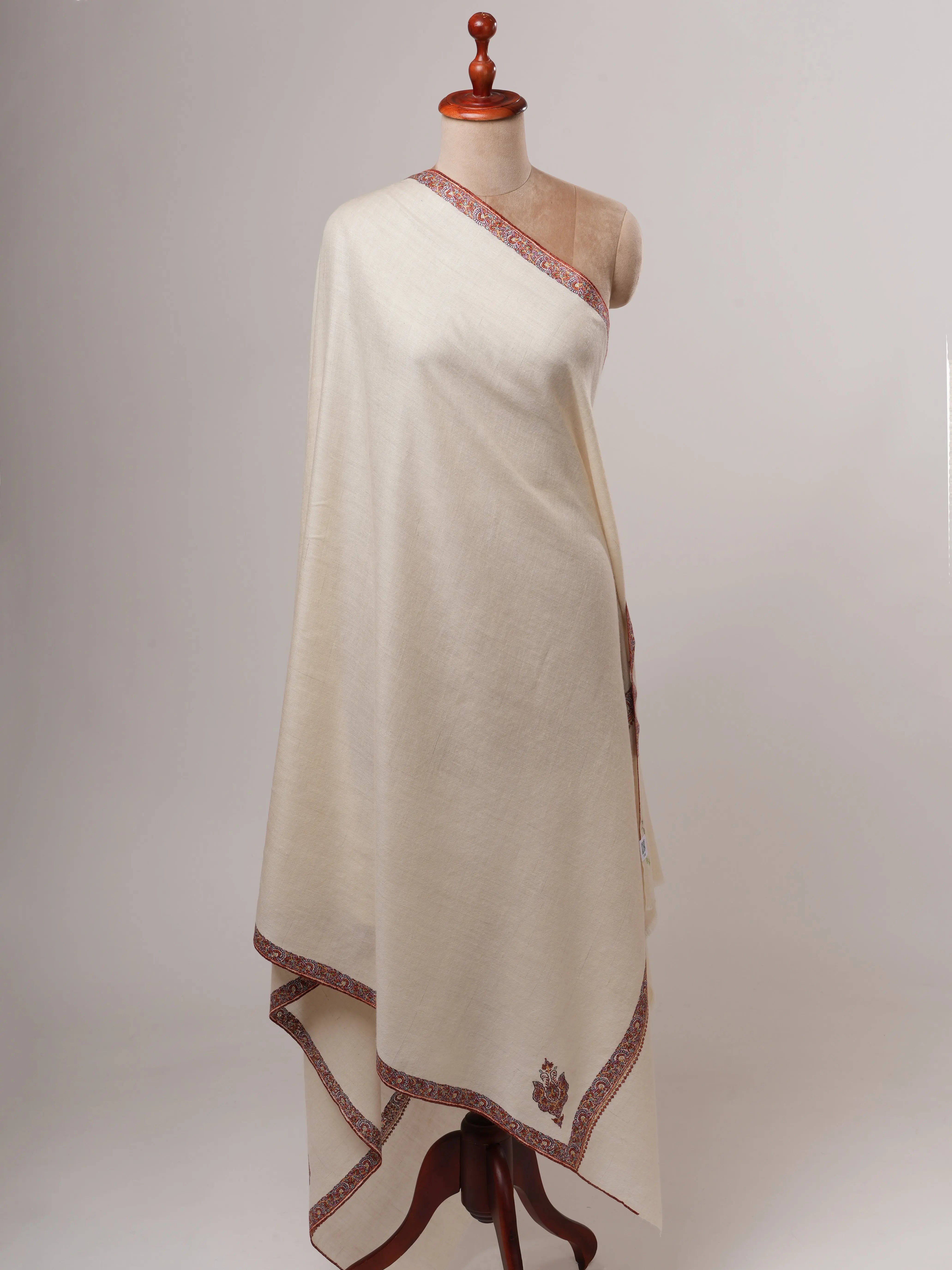Ivory Hashia Embroidered Kashmiri Pashmina Shawl – Elegant Timeless Wrap Shahkaar