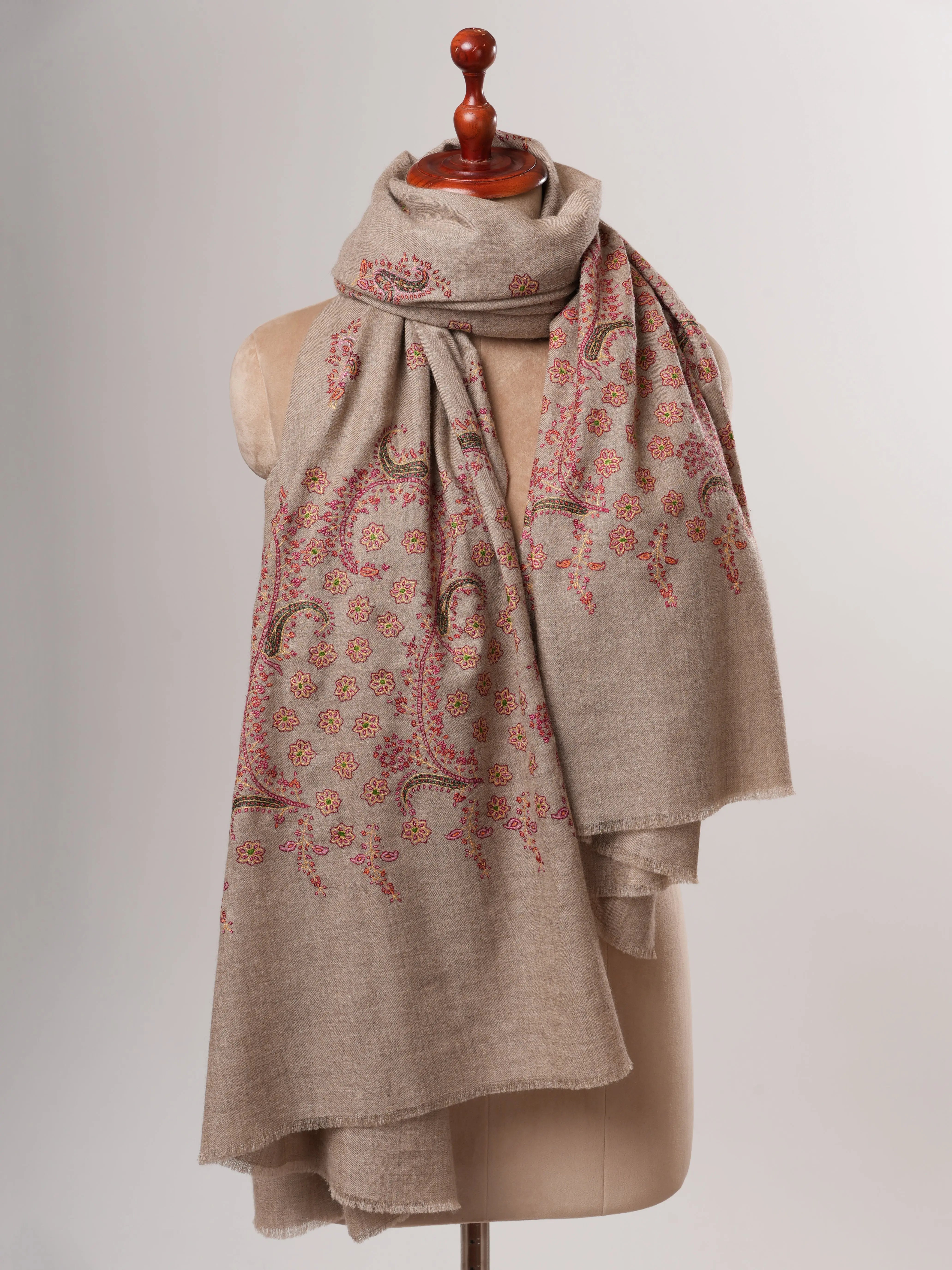 Grey Pashmina Shawl – Handwoven with Sozni Embroidery Shahkaar