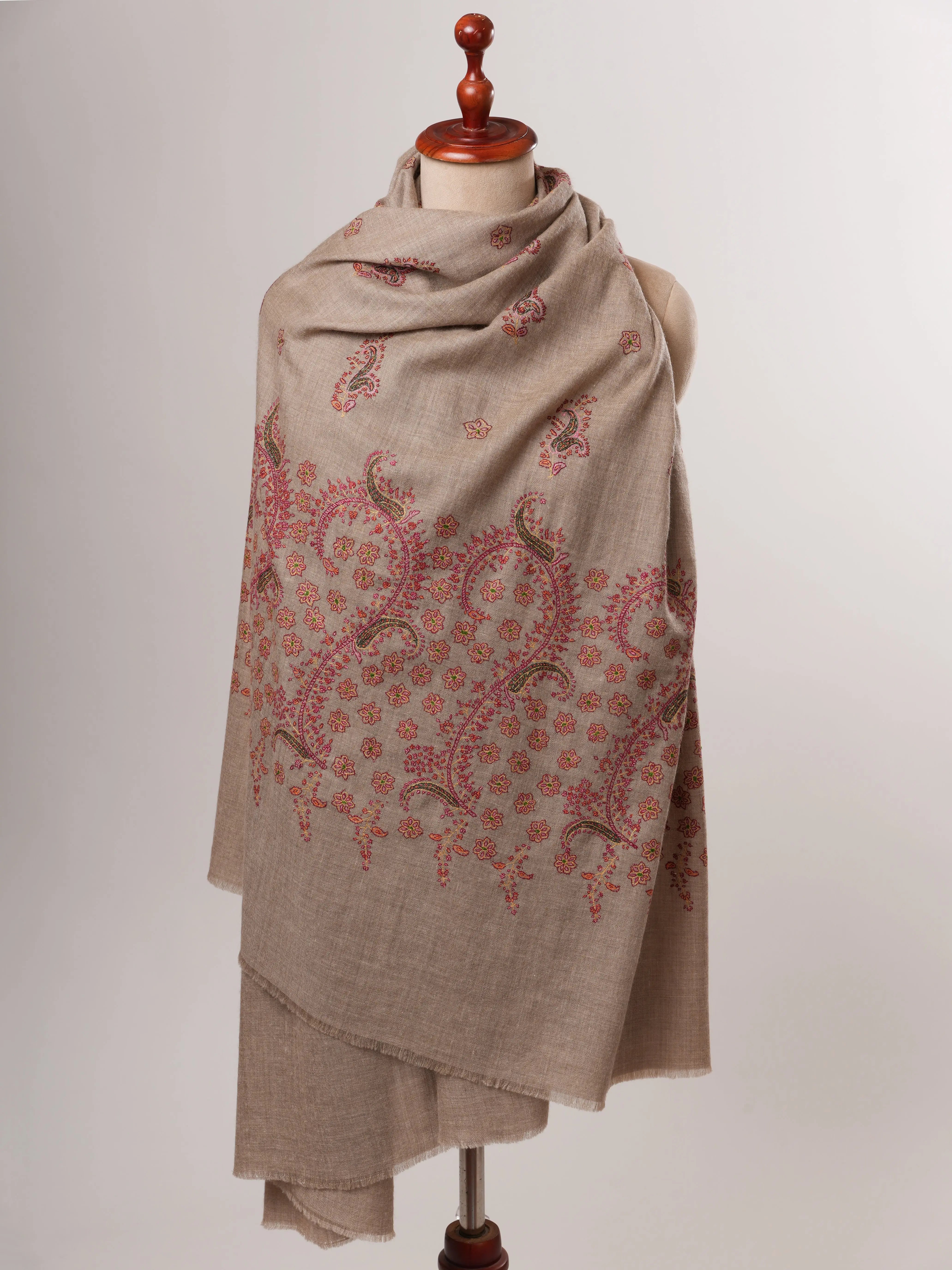 Grey Pashmina Shawl – Handwoven with Sozni Embroidery Shahkaar