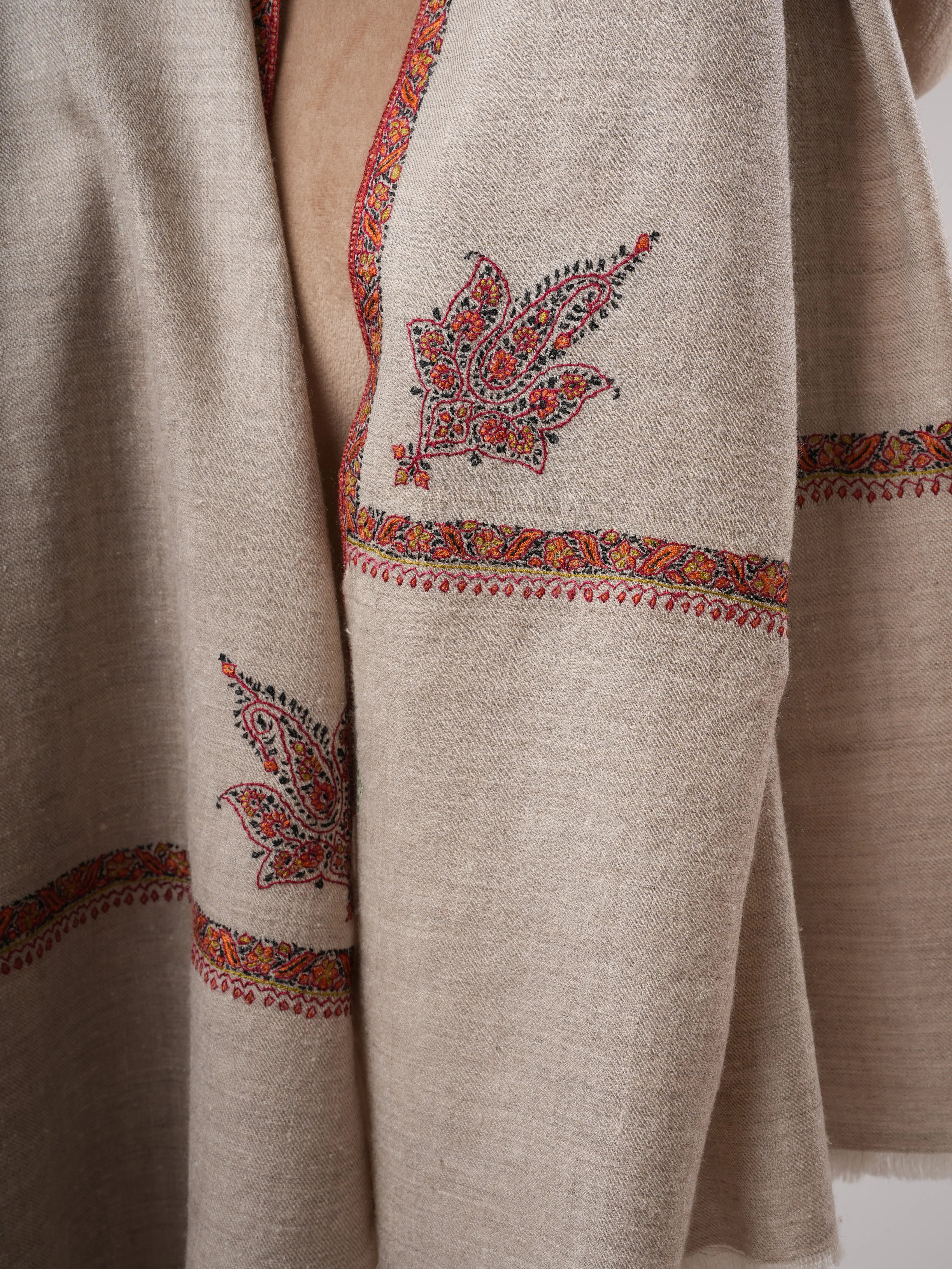 Grey Bail Hand Embroidered Kashmiri Pashmina Shawl – Soft Elegant Wrap Shahkaar