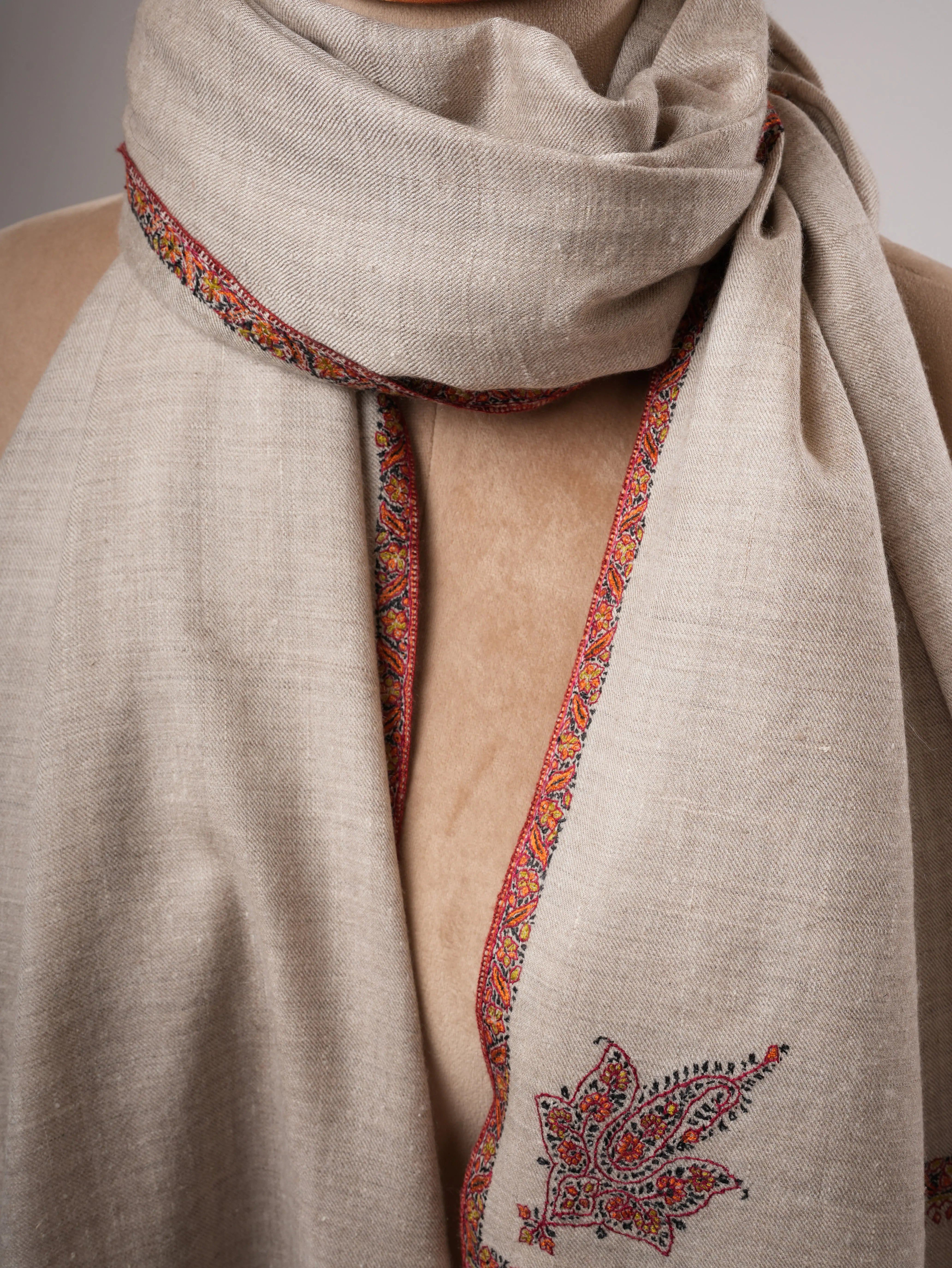 Grey Bail Hand Embroidered Kashmiri Pashmina Shawl – Soft Elegant Wrap Shahkaar