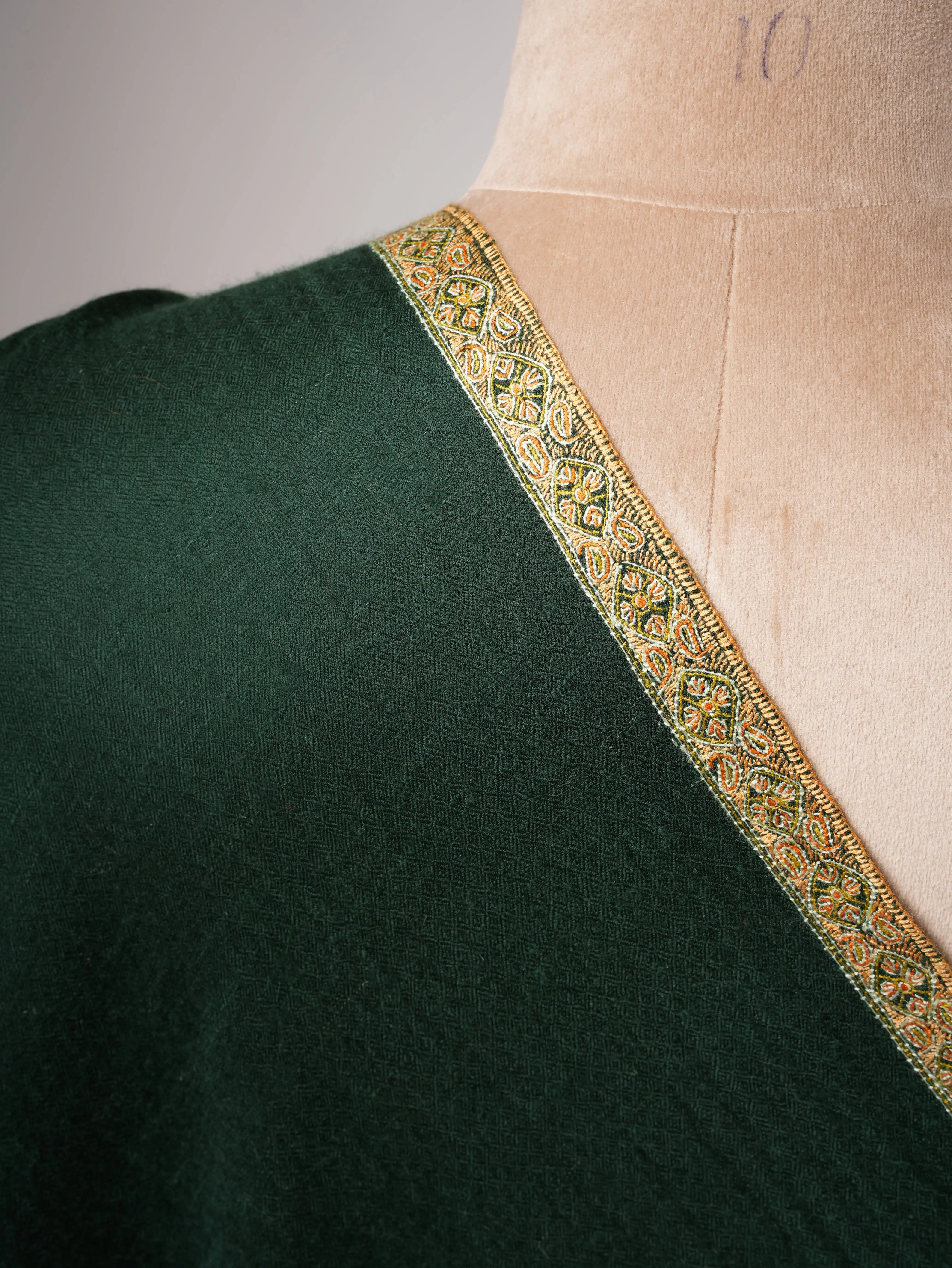 Dark Green Baby Soft Kashmiri Pashmina Shawl – Hand Embroidered Hashia Border Shahkaar