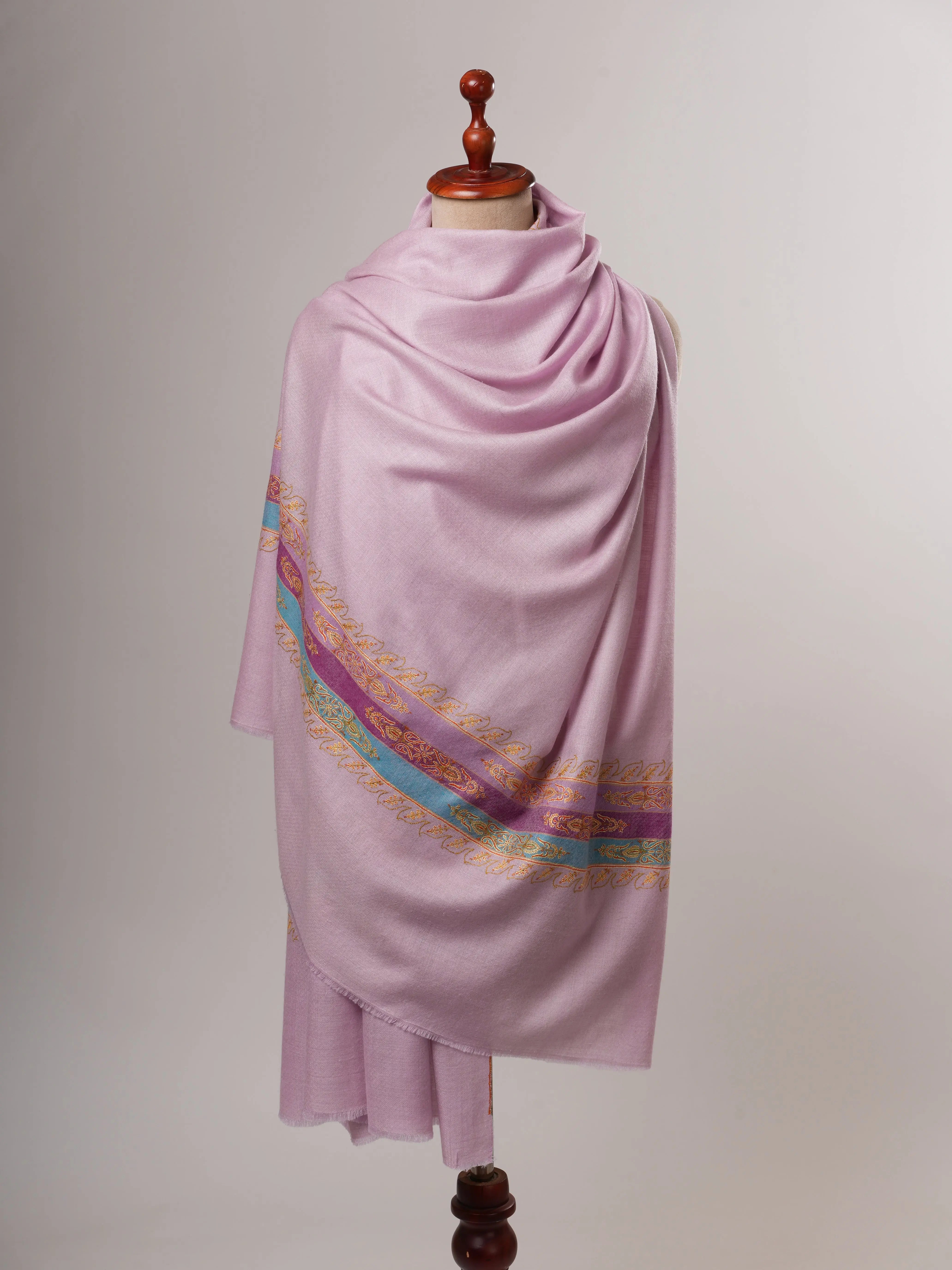 Lavender Pashmina Shawl – Handwoven with Palla Sozni Embroidery Shahkaar