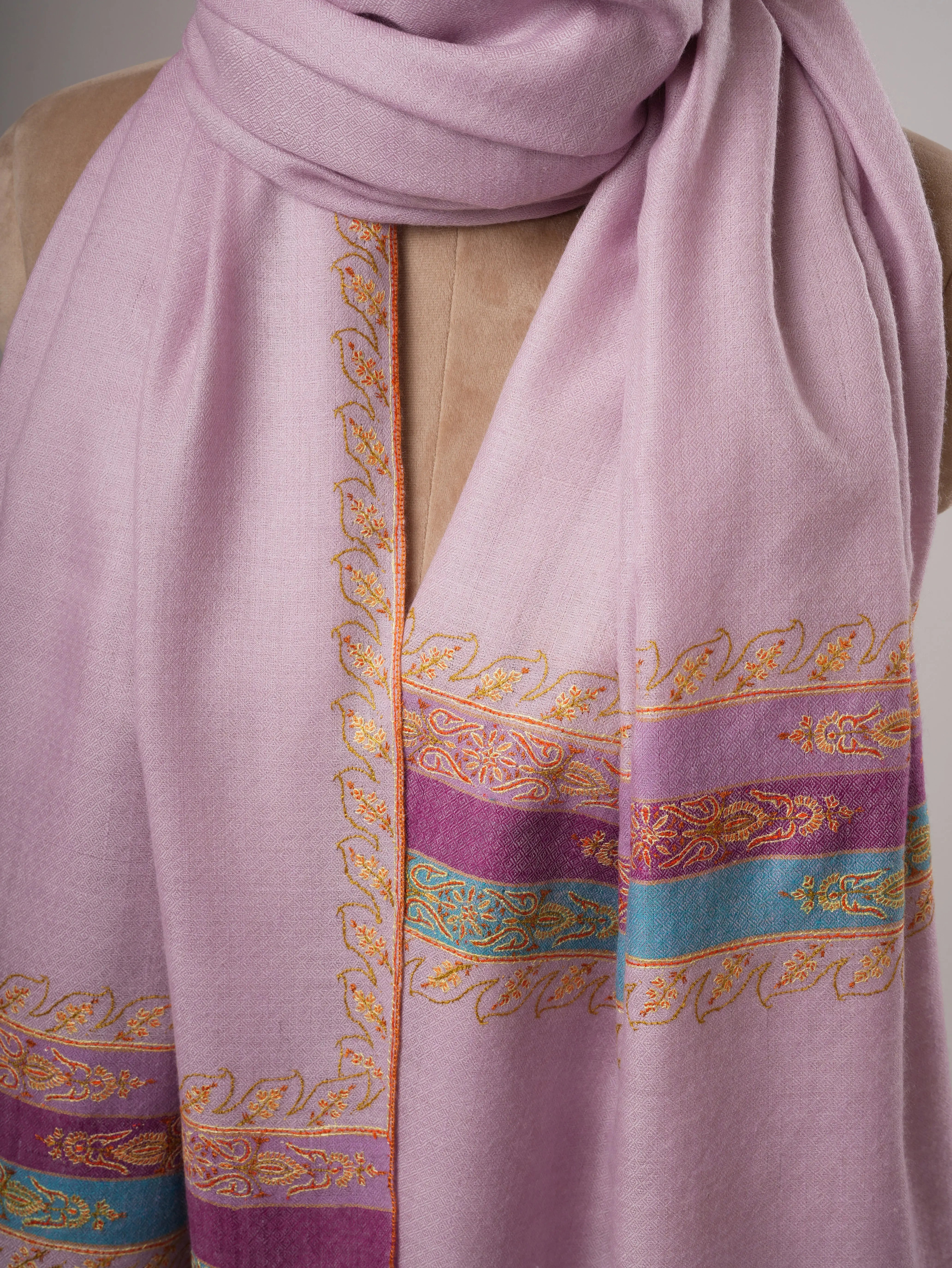 Lavender Pashmina Shawl – Handwoven with Palla Sozni Embroidery Shahkaar