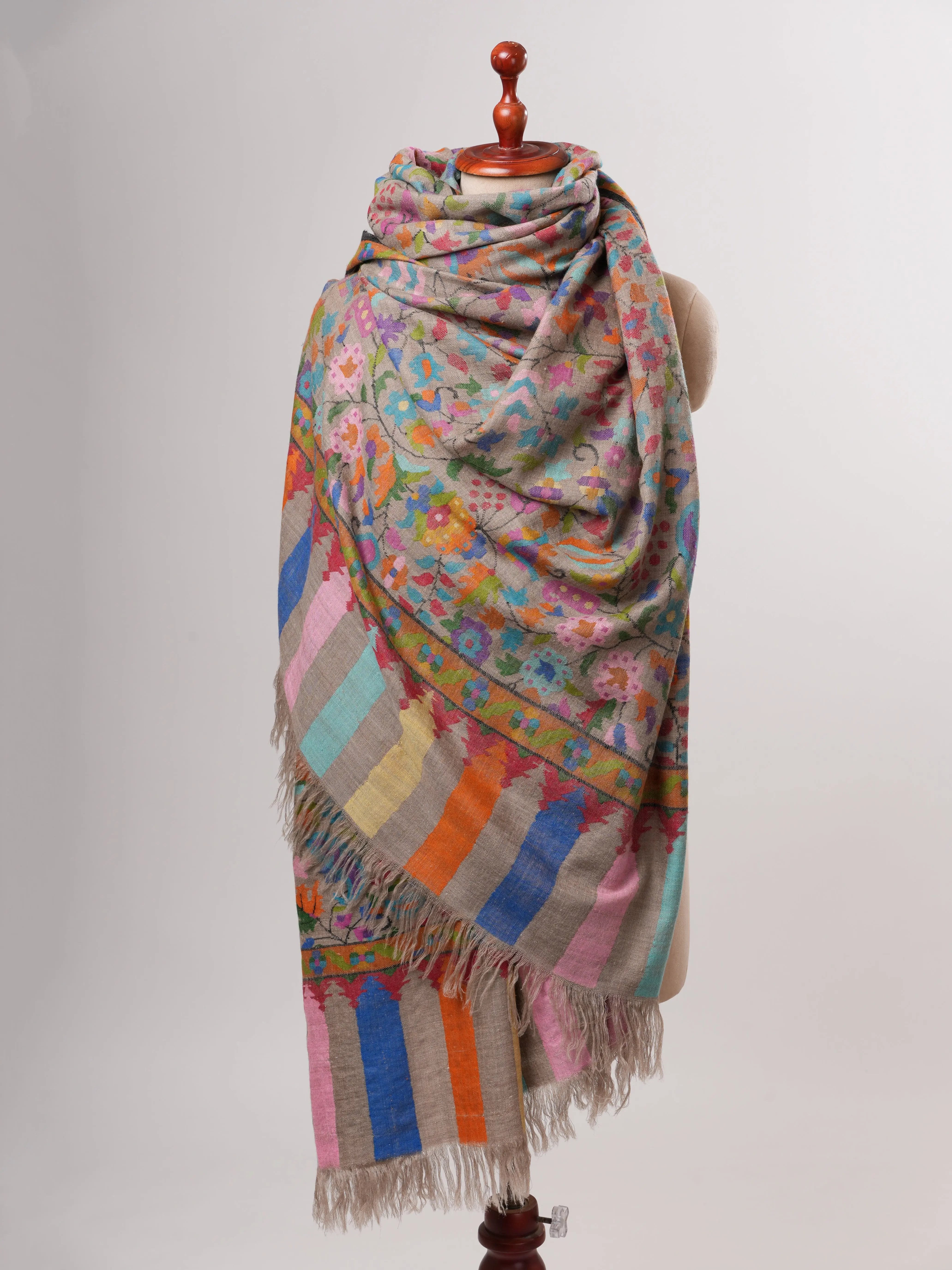 Natural Grey Oversized Kani Pashmina Wrap with Multicolor Motifs Shahkaar