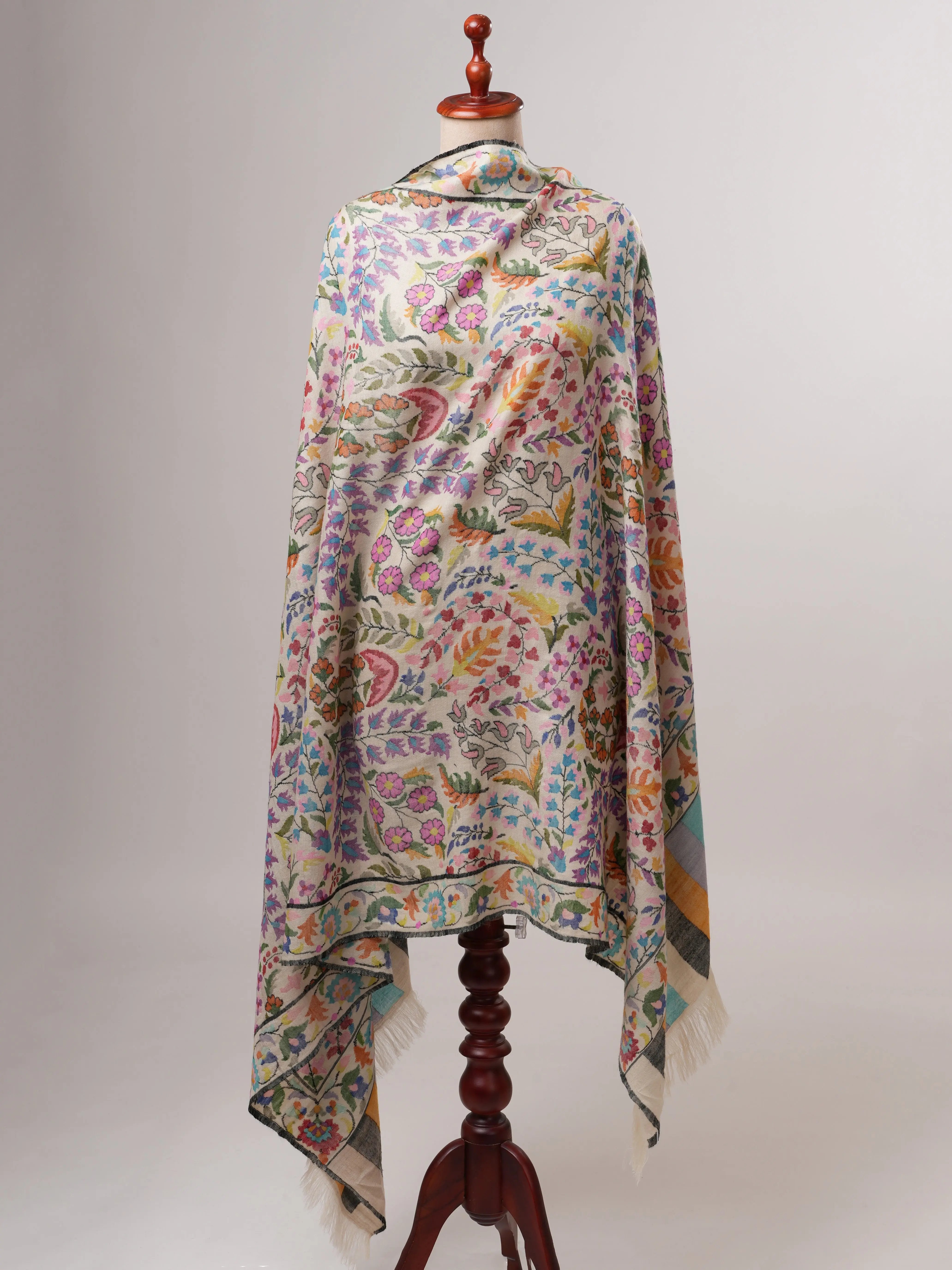 Ivory Authentic Kashmiri Kani Pashmina Shawl Shahkaar