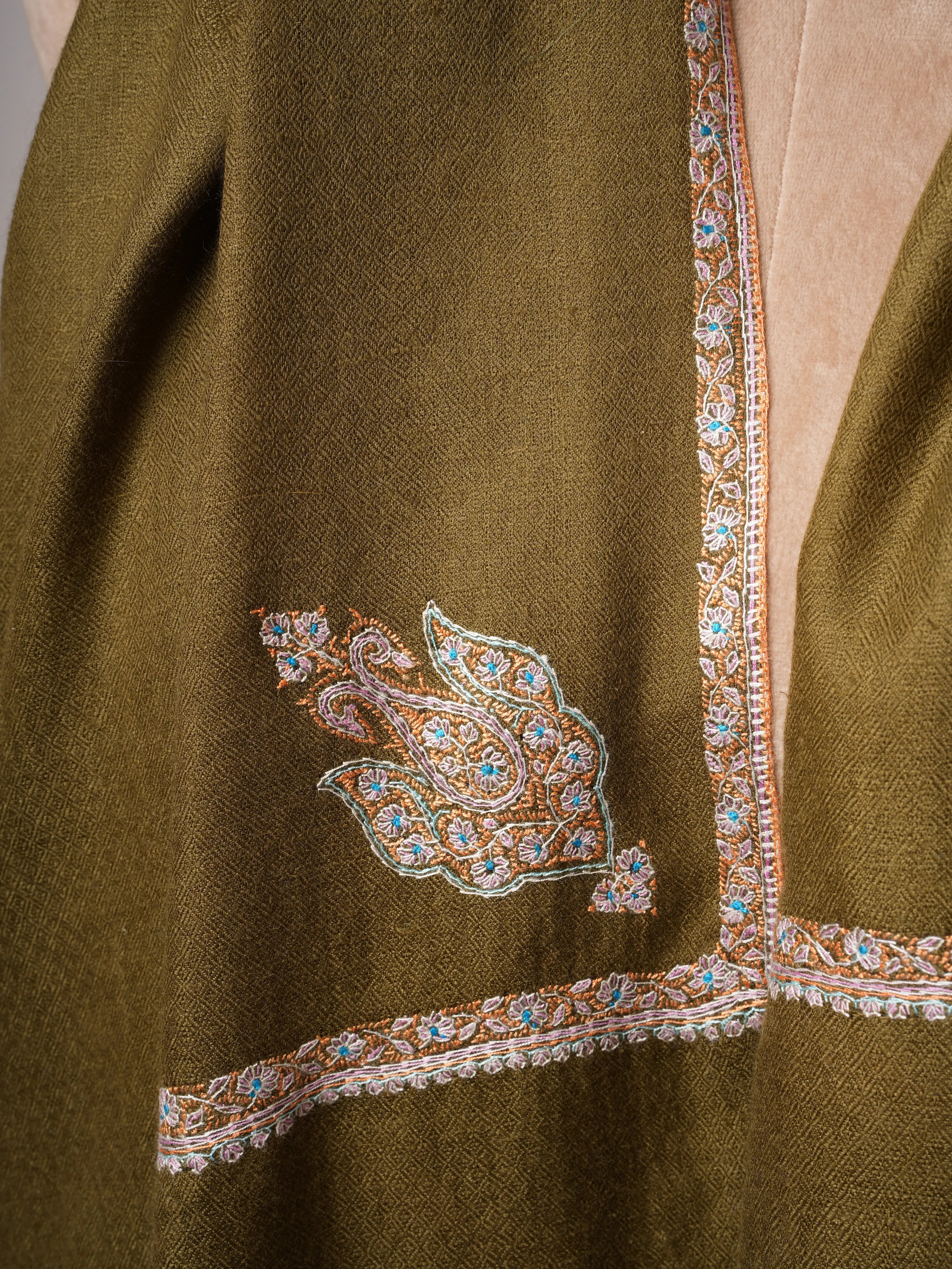 Olive Bail Hand Embroidered Kashmiri Pashmina Shawl – Soft Luxurious Wrap Shahkaar