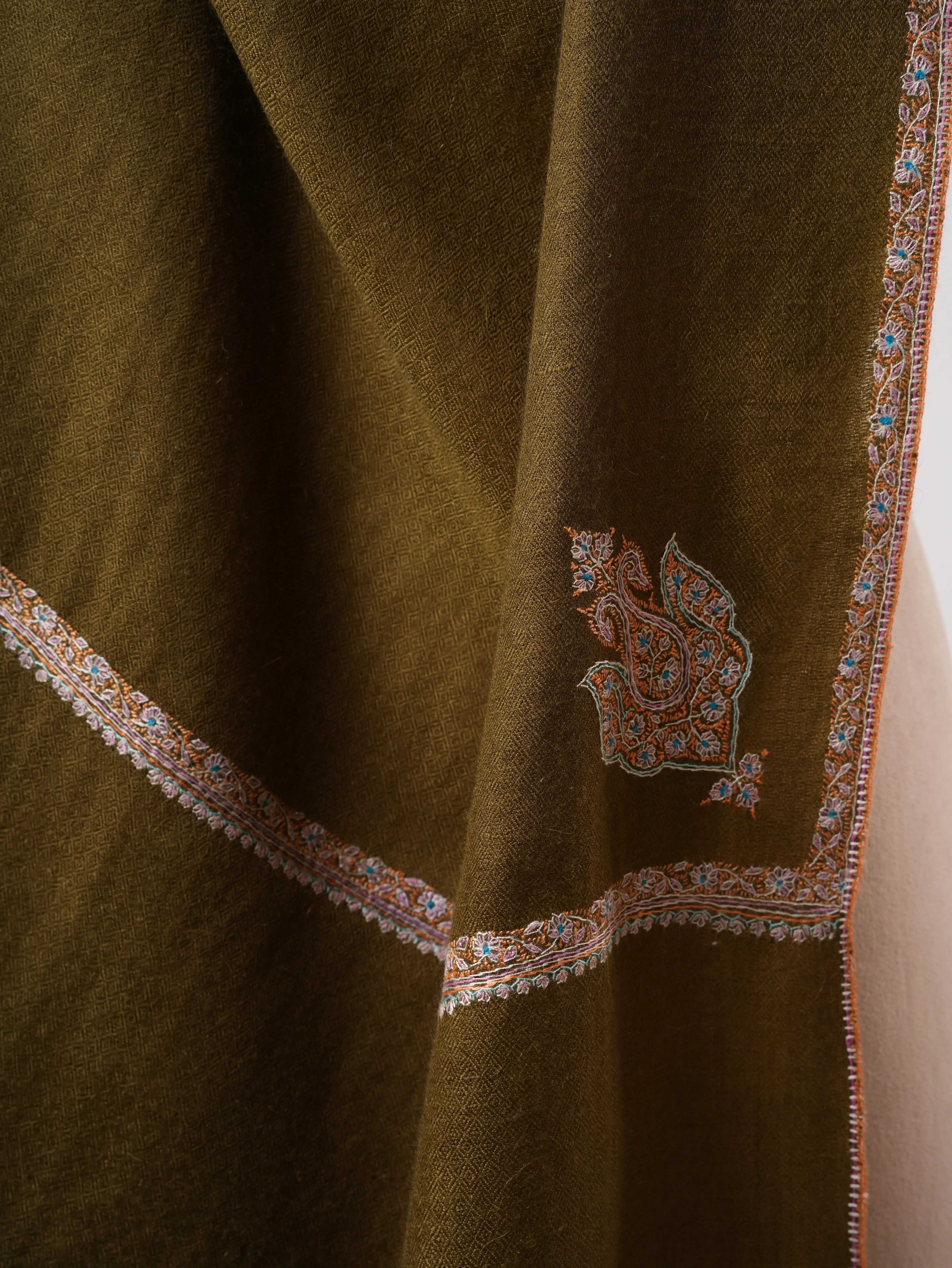 Olive Bail Hand Embroidered Kashmiri Pashmina Shawl – Soft Luxurious Wrap Shahkaar
