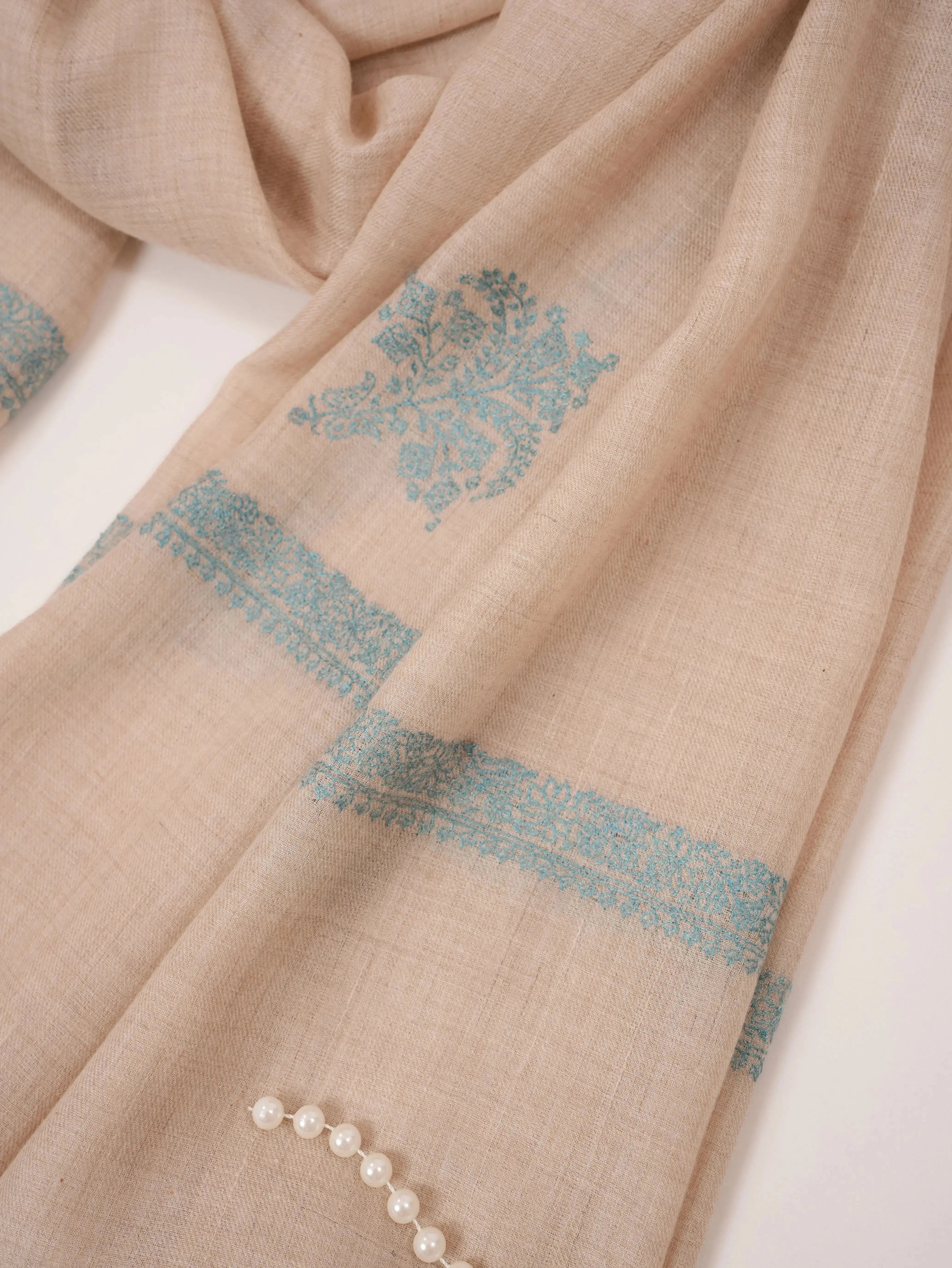 Kashmiri Natural Off White Handwoven Pashmina Shawl with Kashmiri Sozni Buteh Embroidery Shahkaar.com