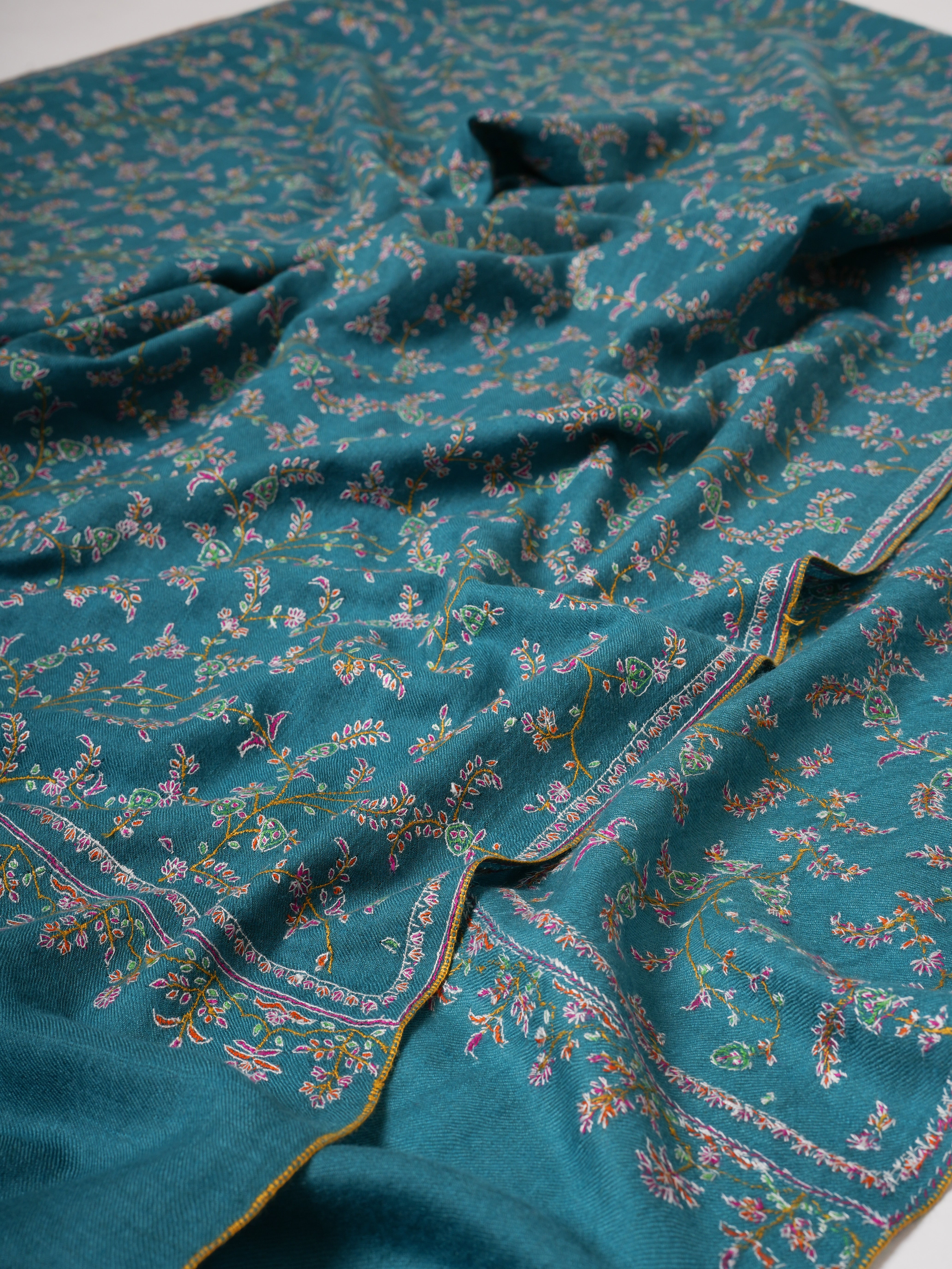 Fine Detailed Sozni Embroidered Lightweight Pashmina Shawl Shahkaar