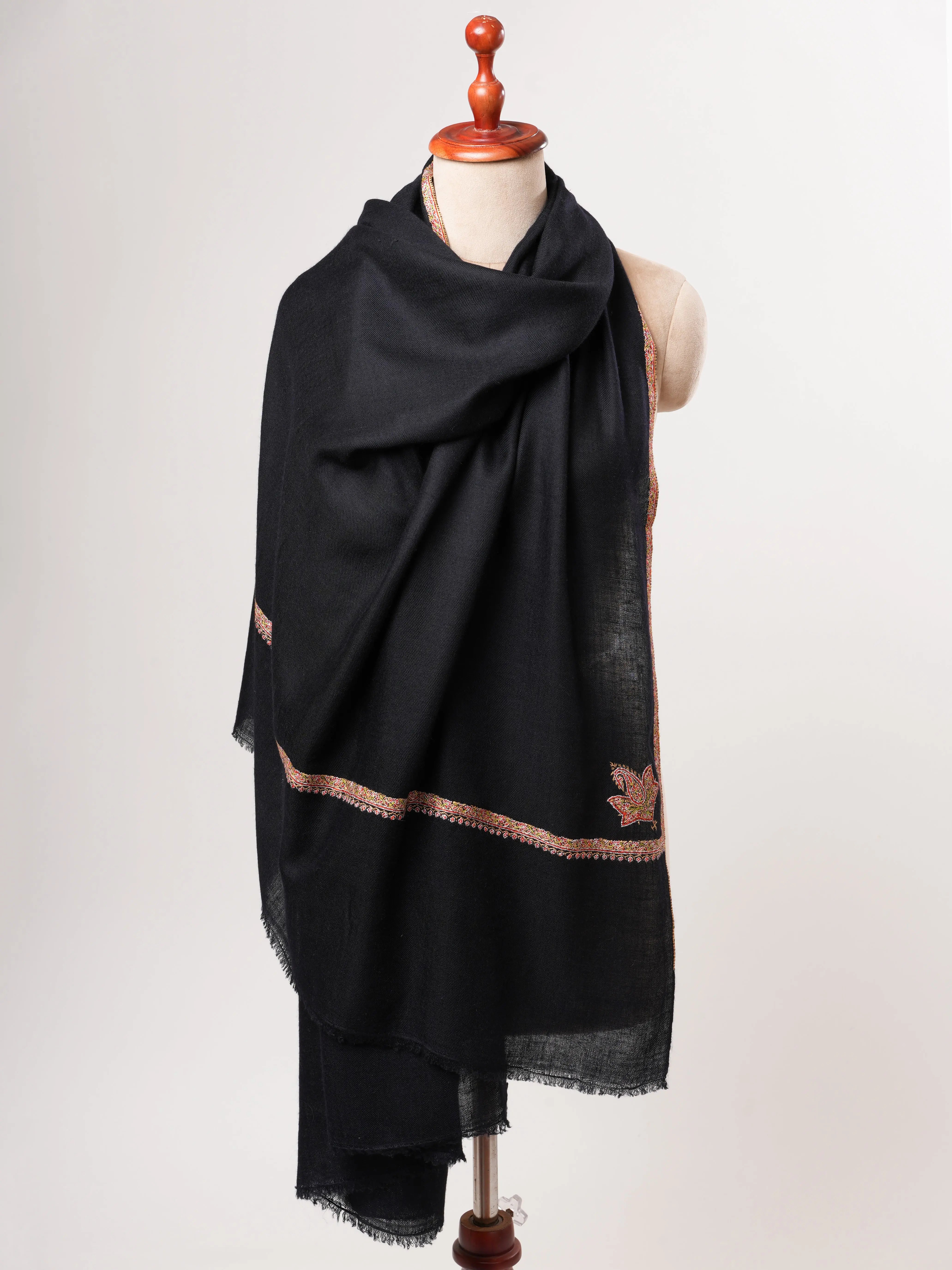 Black Bail Embroidered Soft Pashmina Shawl – Kashmiri Shawl Shahkaar