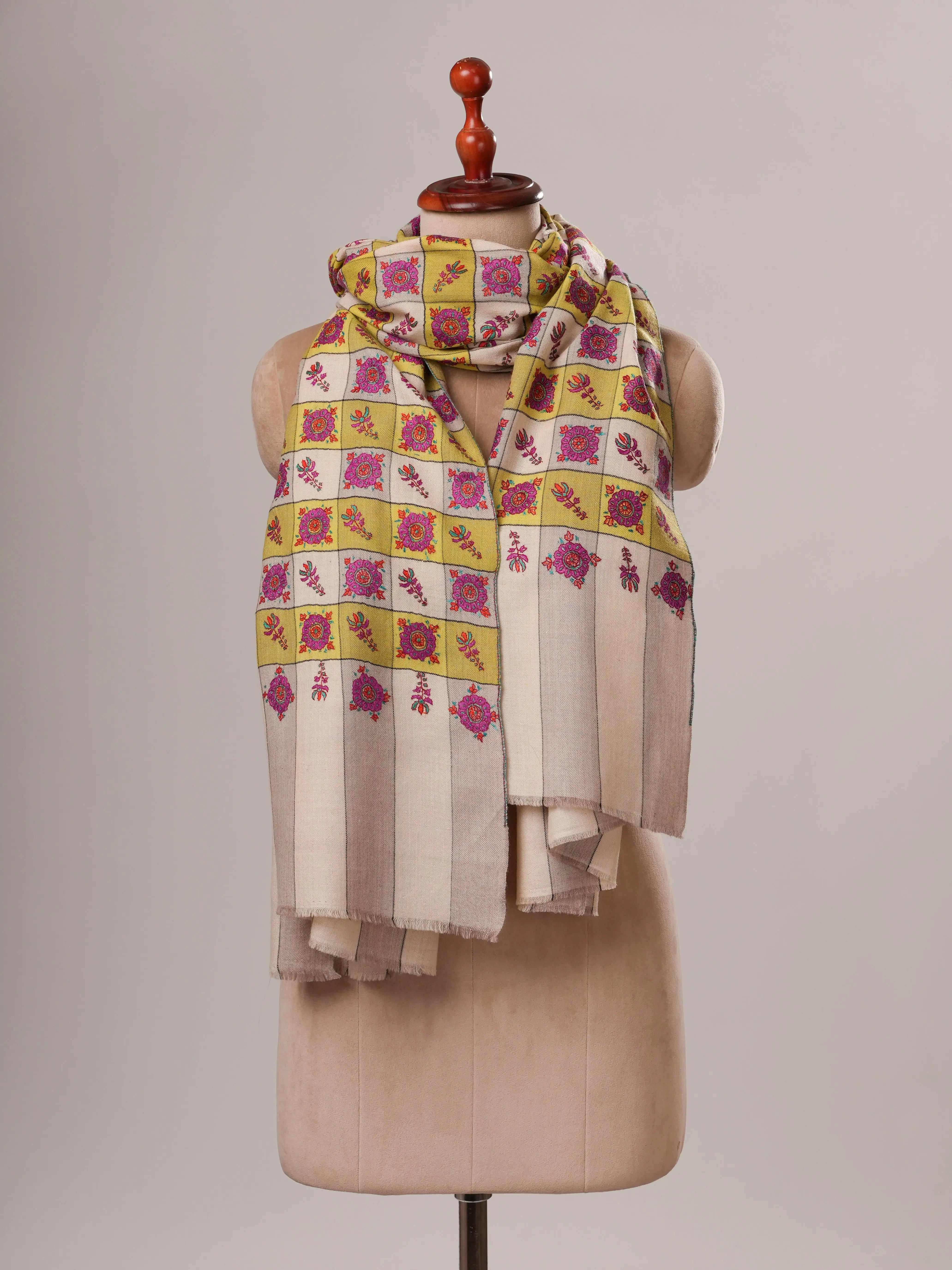 Buteh Hand Embroidered Fine Wool Shawl Shahkaar