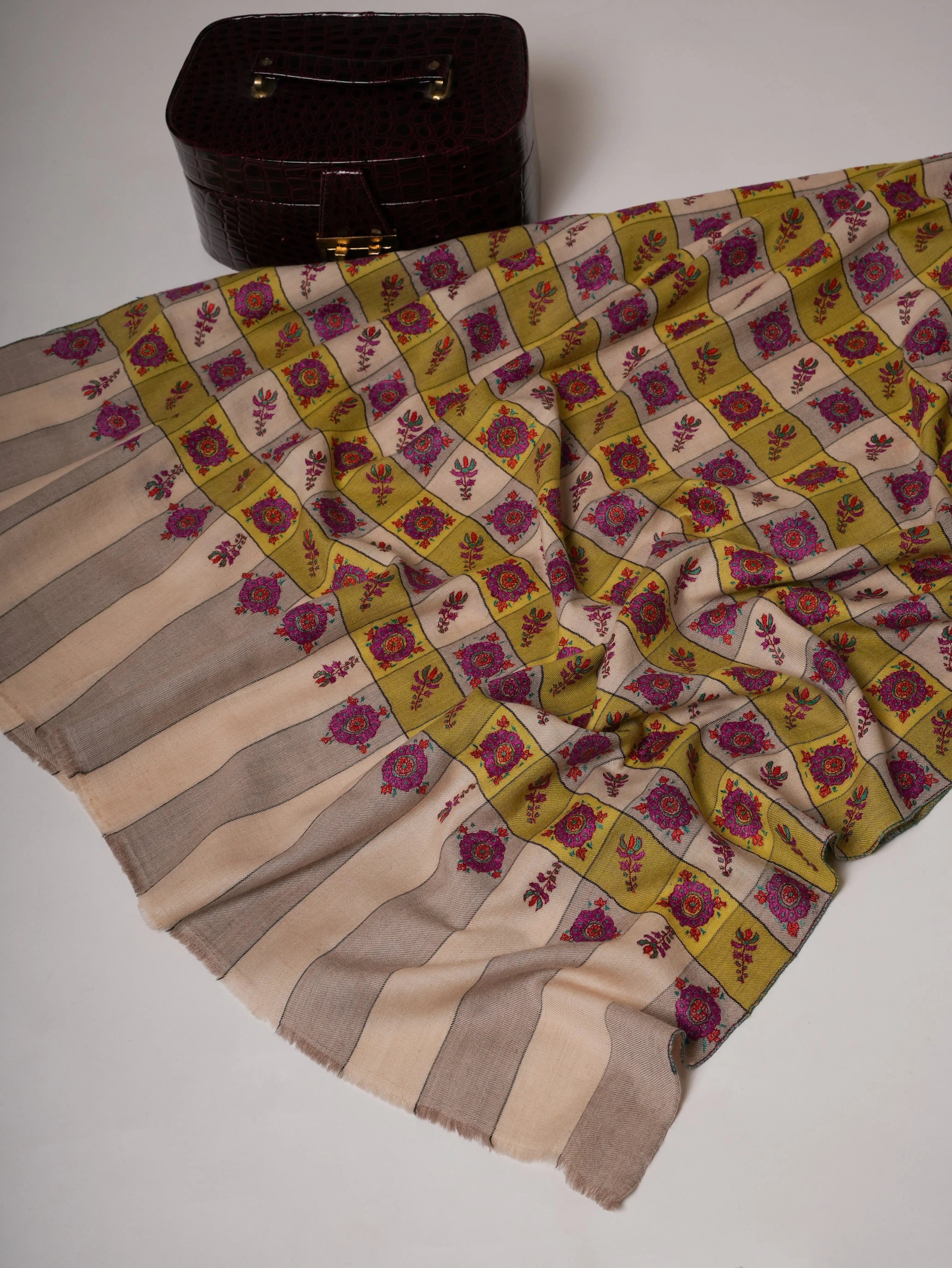 Buteh Hand Embroidered Fine Wool Shawl Shahkaar