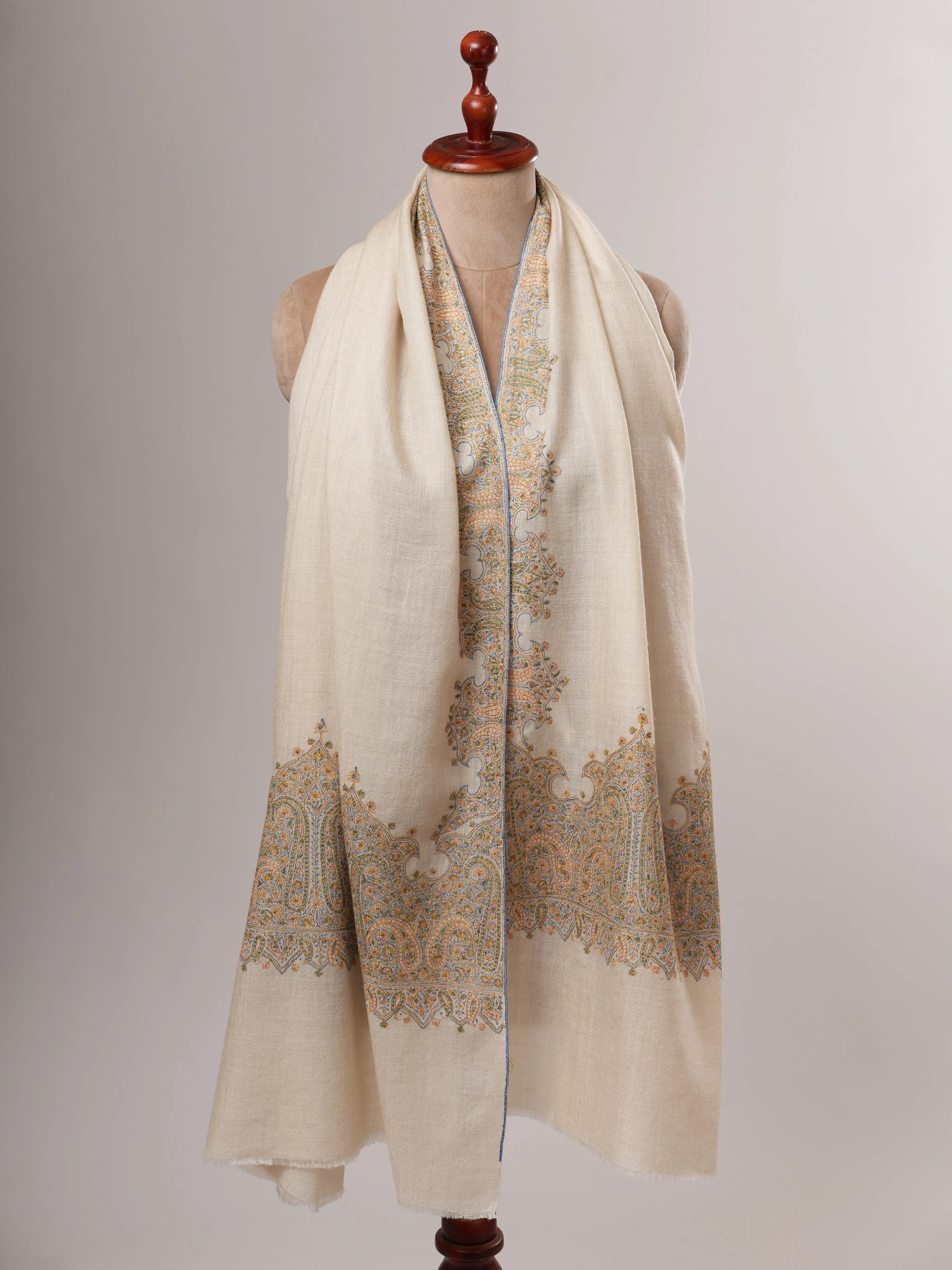 Ivory Kashmiri Pashmina Shawl – Mughal Motif Kalamdaur Embroidery Shahkaar
