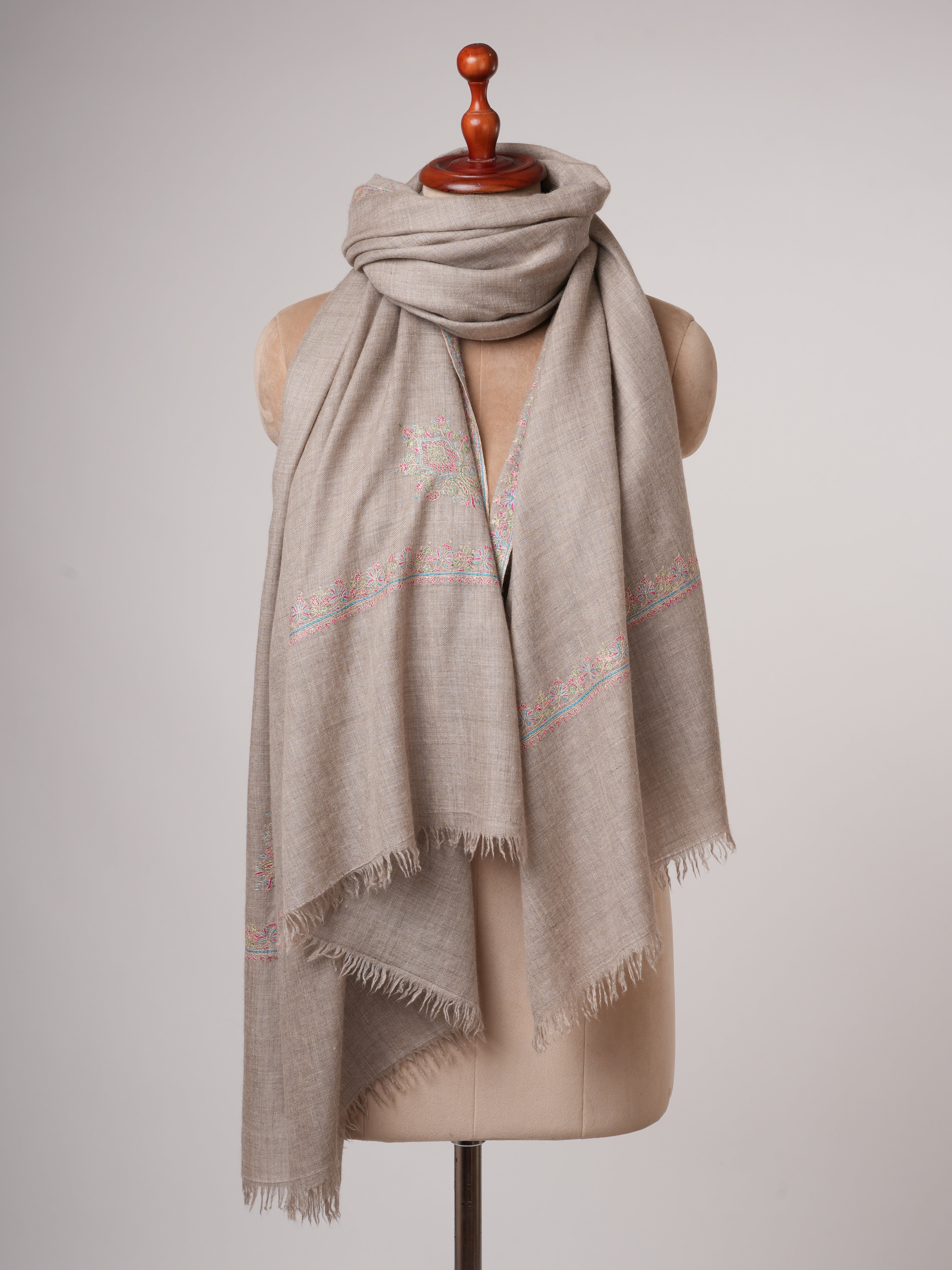 Natural Grey Fine Pashmina Shawl with Hashia Embroidery – Soft & Luxurious