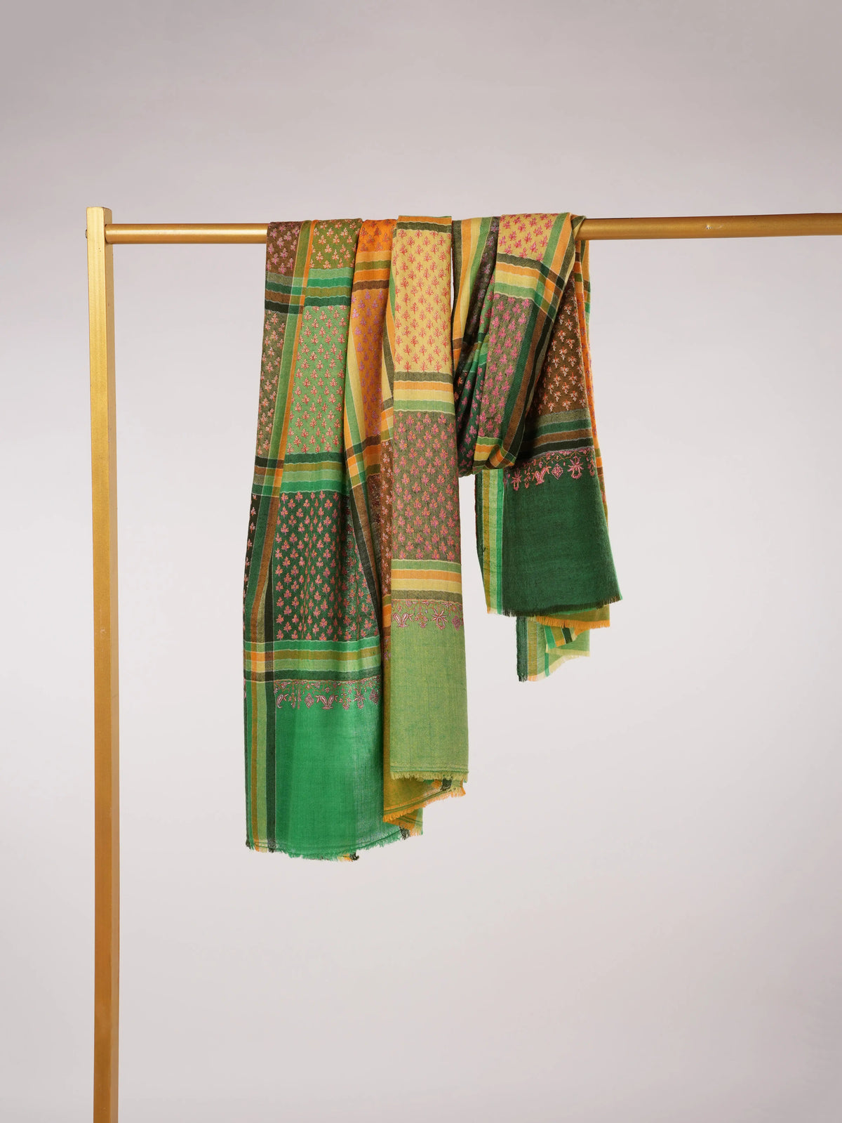 Handembroidered Handwoven Baby Soft Pure Pashmina Shawl Shahkaar.com